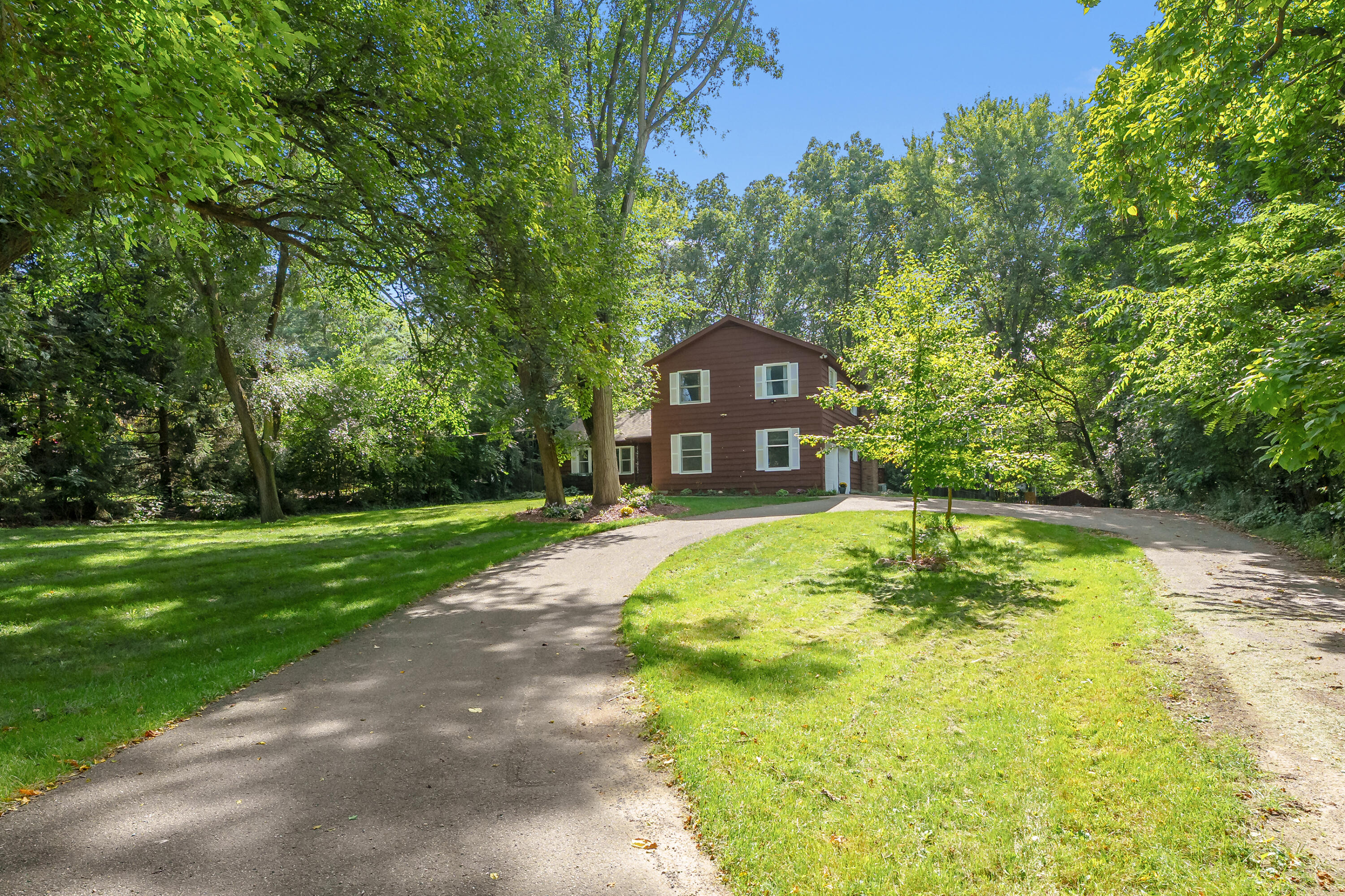7423 Ravine Road Kalamazoo MI 49009