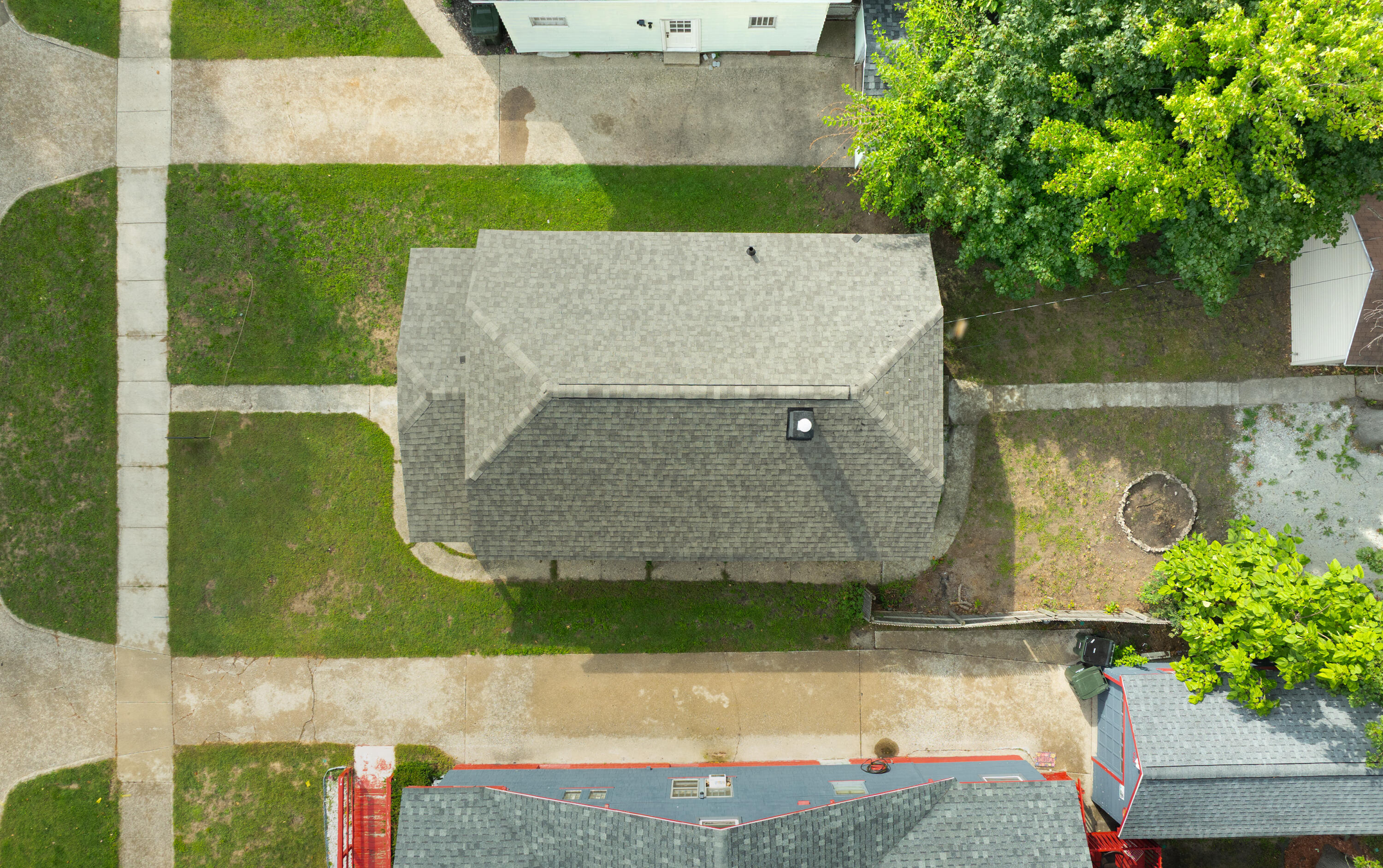 942 Ada Avenue Muskegon MI 49442