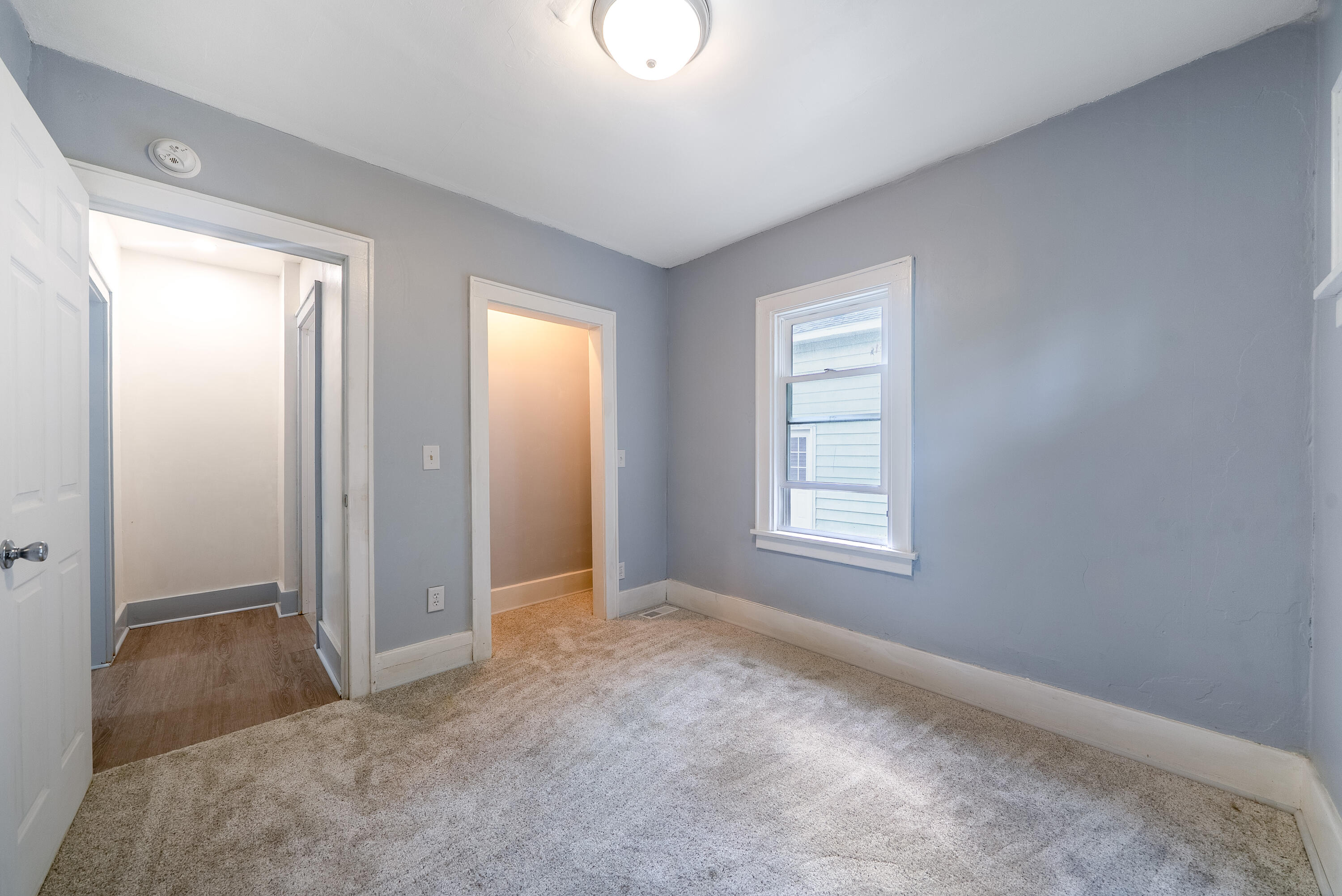 942 Ada Avenue Muskegon MI 49442