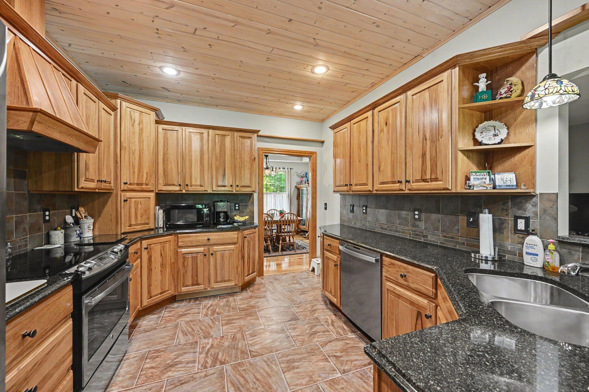 1653 Fairview Drive Allegan MI 49010