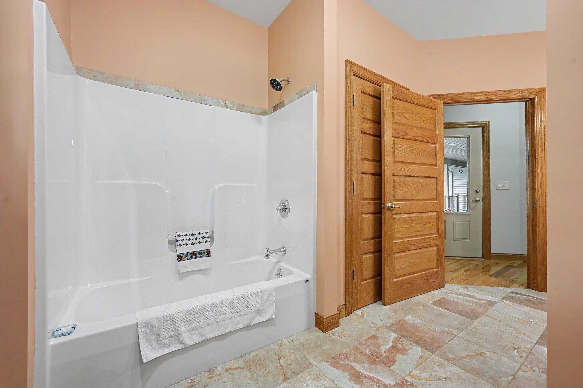 1653 Fairview Drive Allegan MI 49010