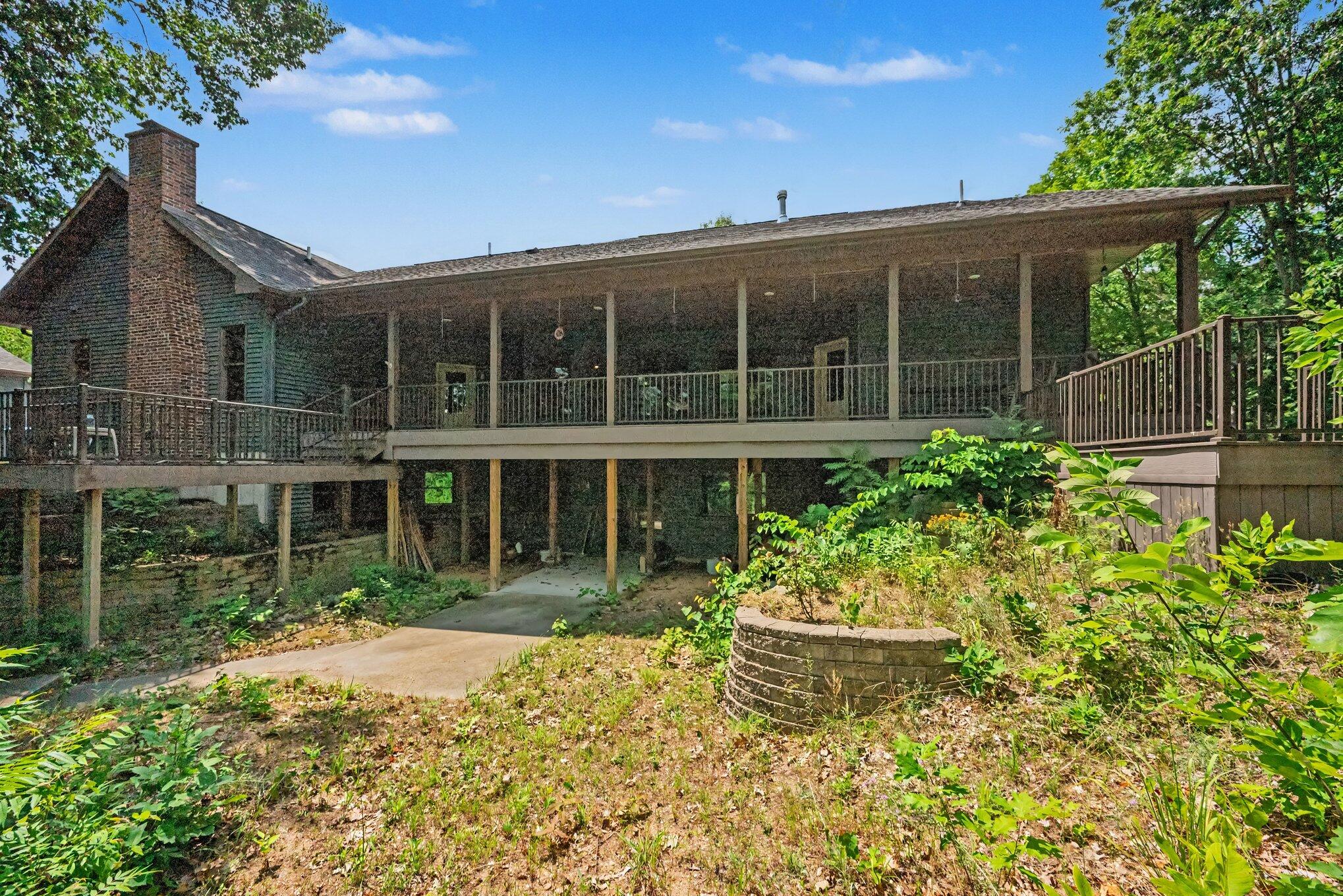 1653 Fairview Drive Allegan MI 49010