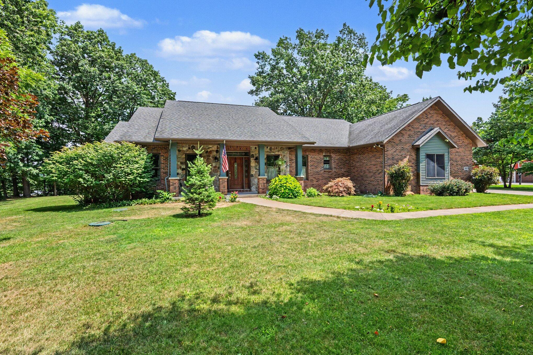 1653 Fairview Drive Allegan MI 49010
