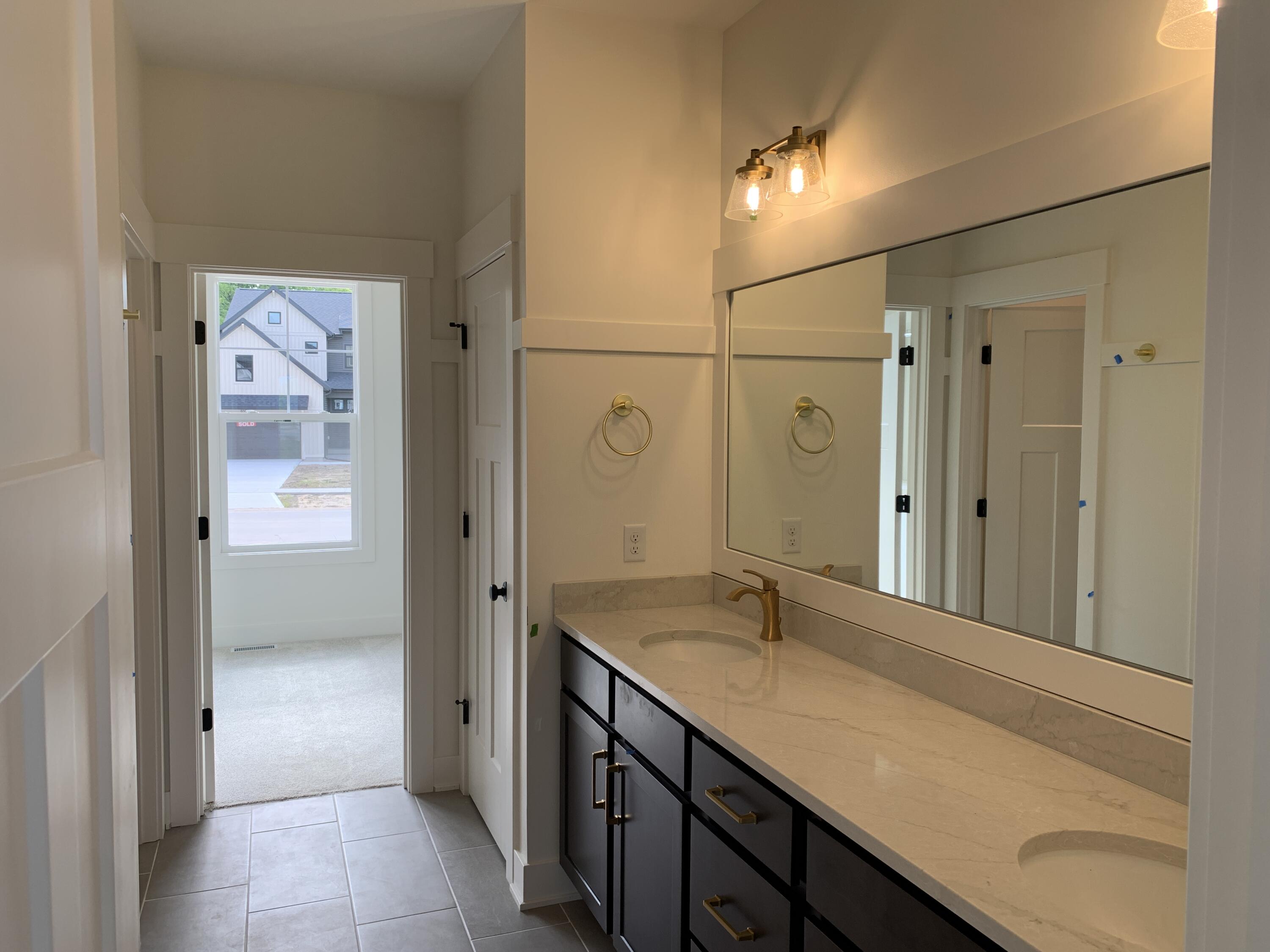 6554 Ravine Point Drive NE Rockford MI 49341