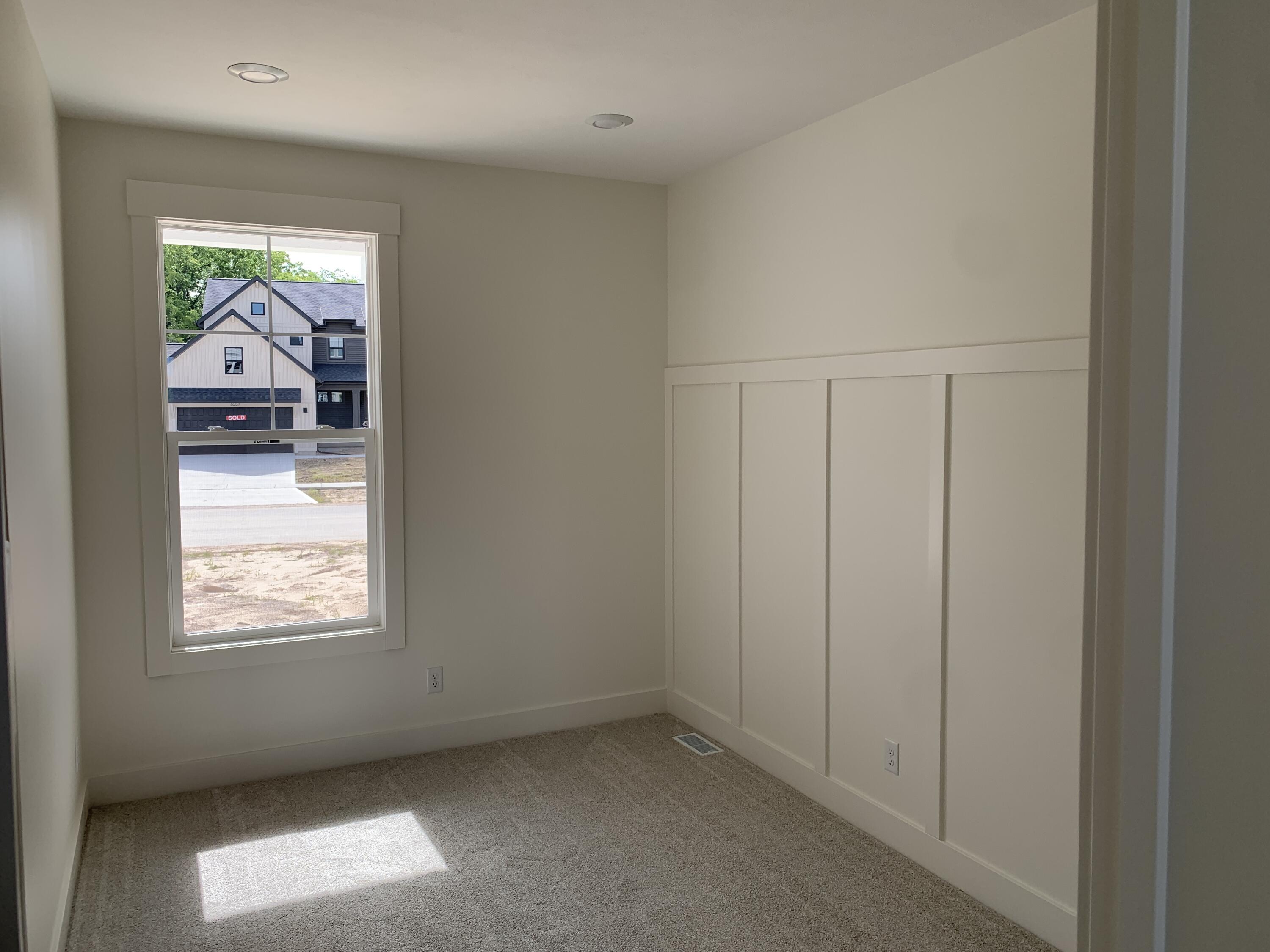 6554 Ravine Point Drive NE Rockford MI 49341