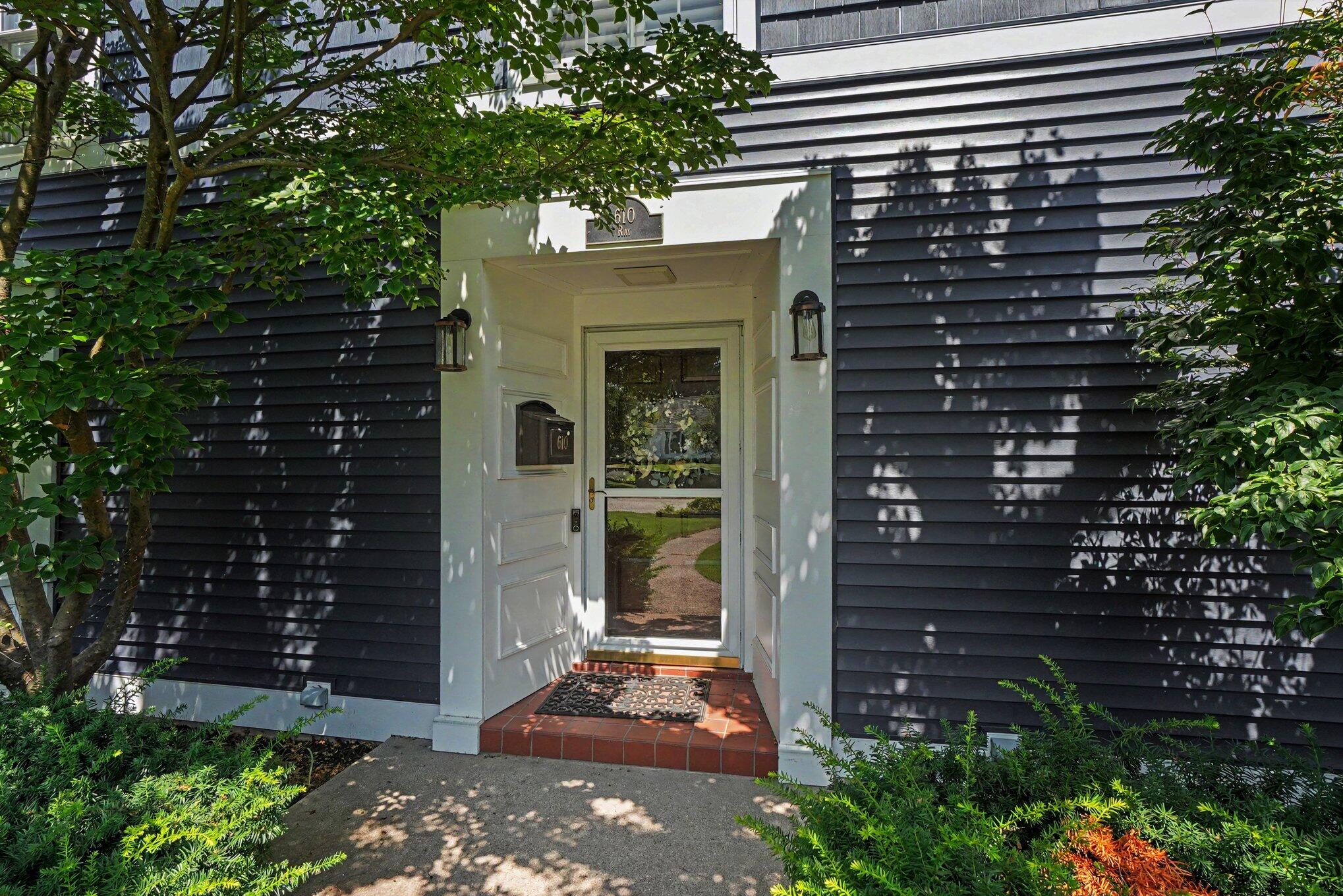 610 Ray Street Muskegon MI 49445