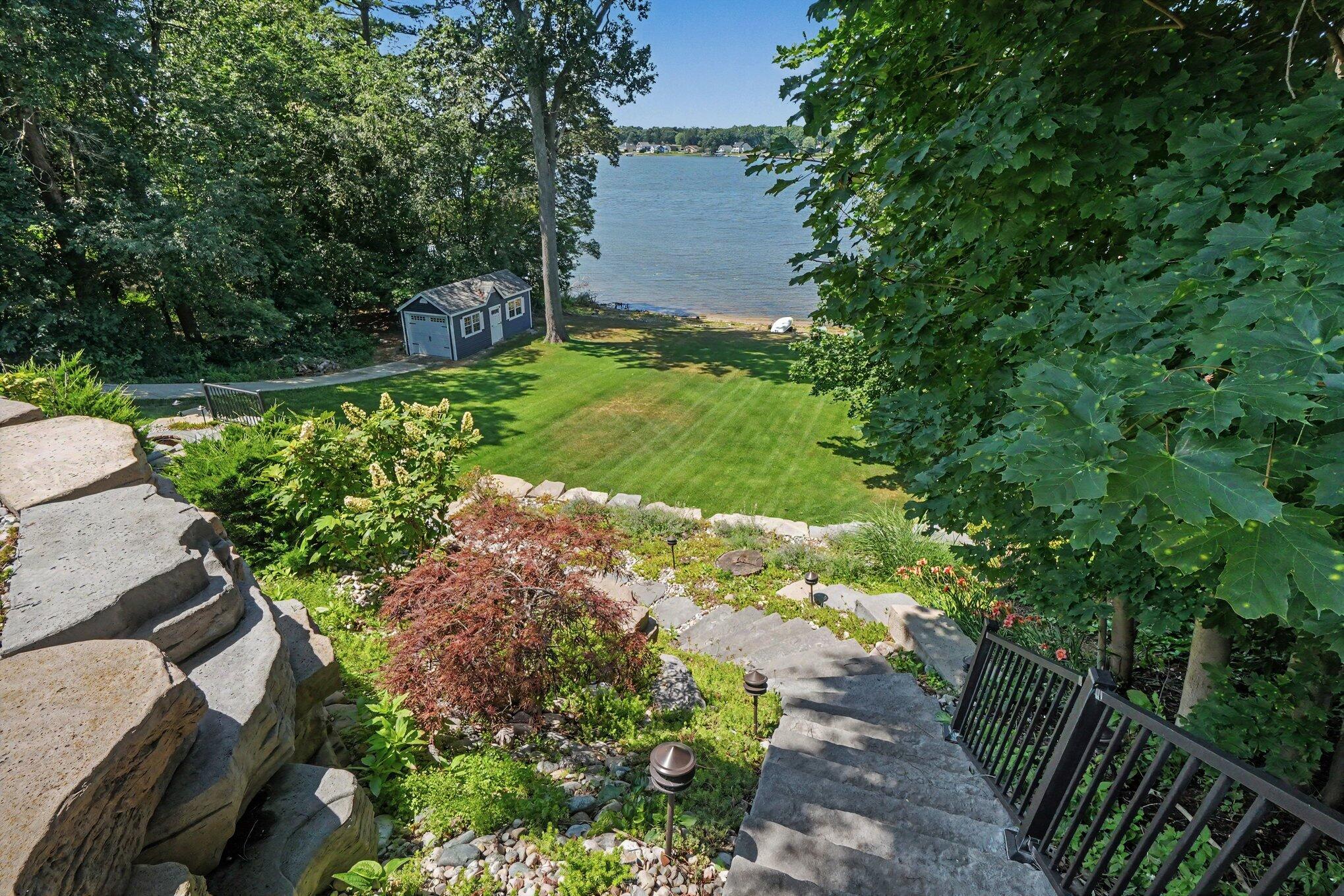 610 Ray Street Muskegon MI 49445
