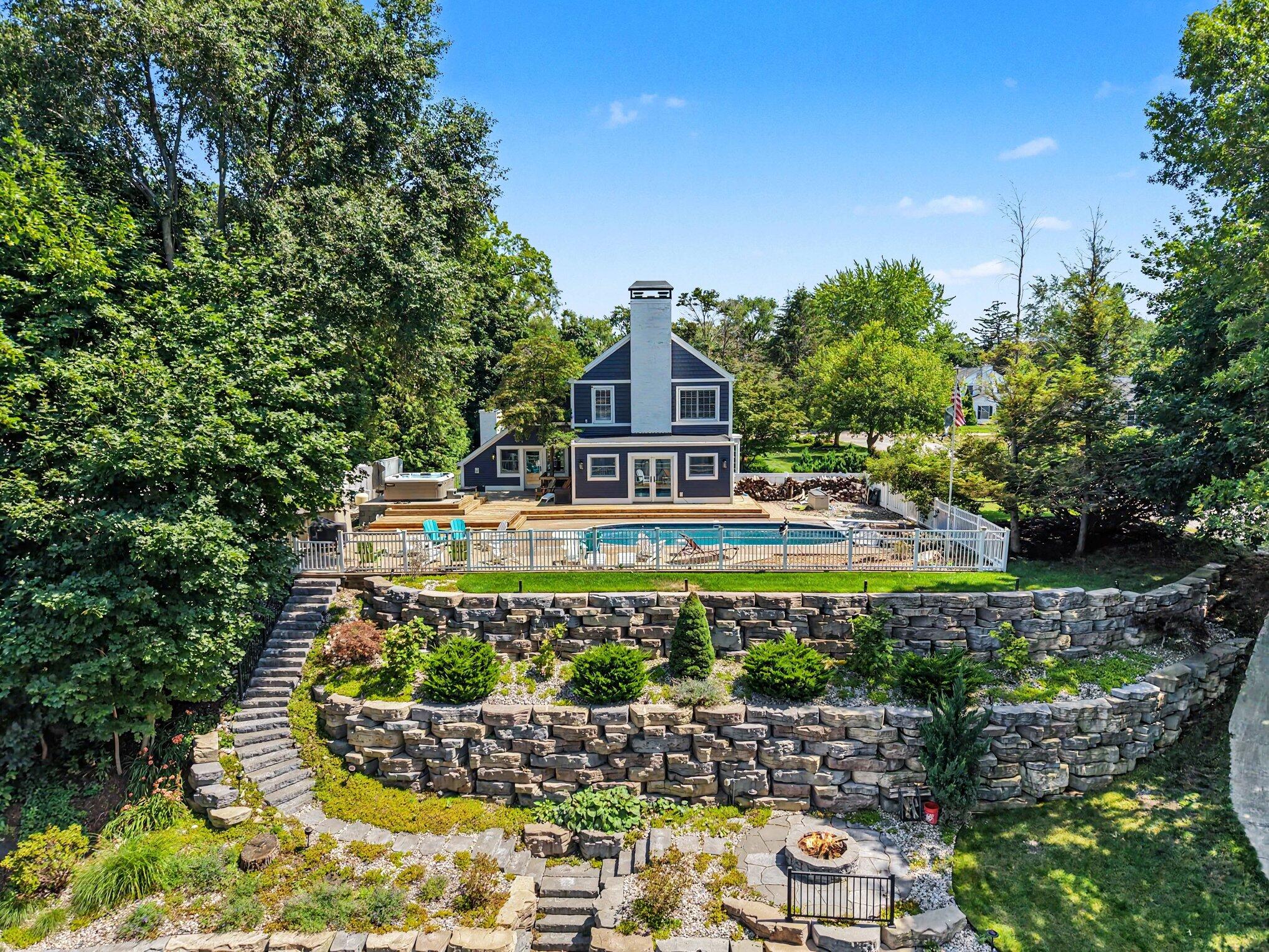 610 Ray Street Muskegon MI 49445