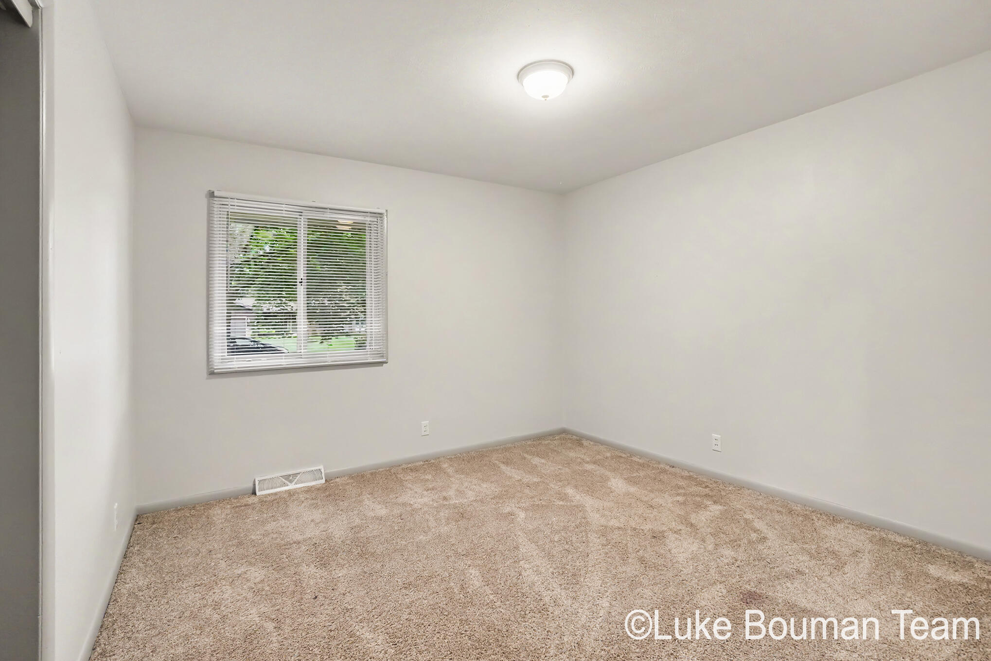 279 Aniline Avenue N Holland MI 49424