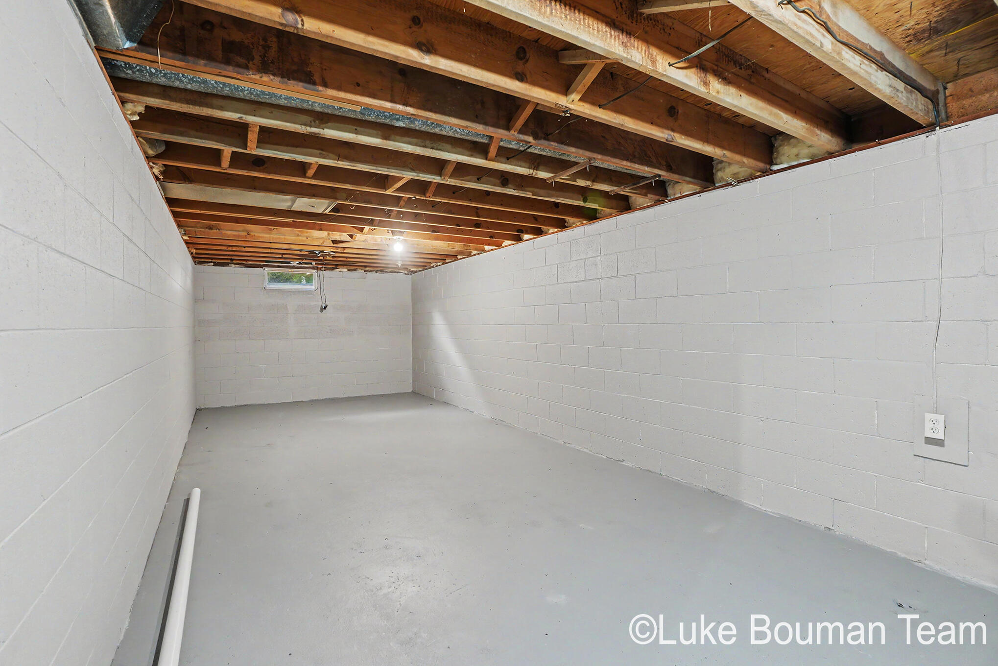 279 Aniline Avenue N Holland MI 49424