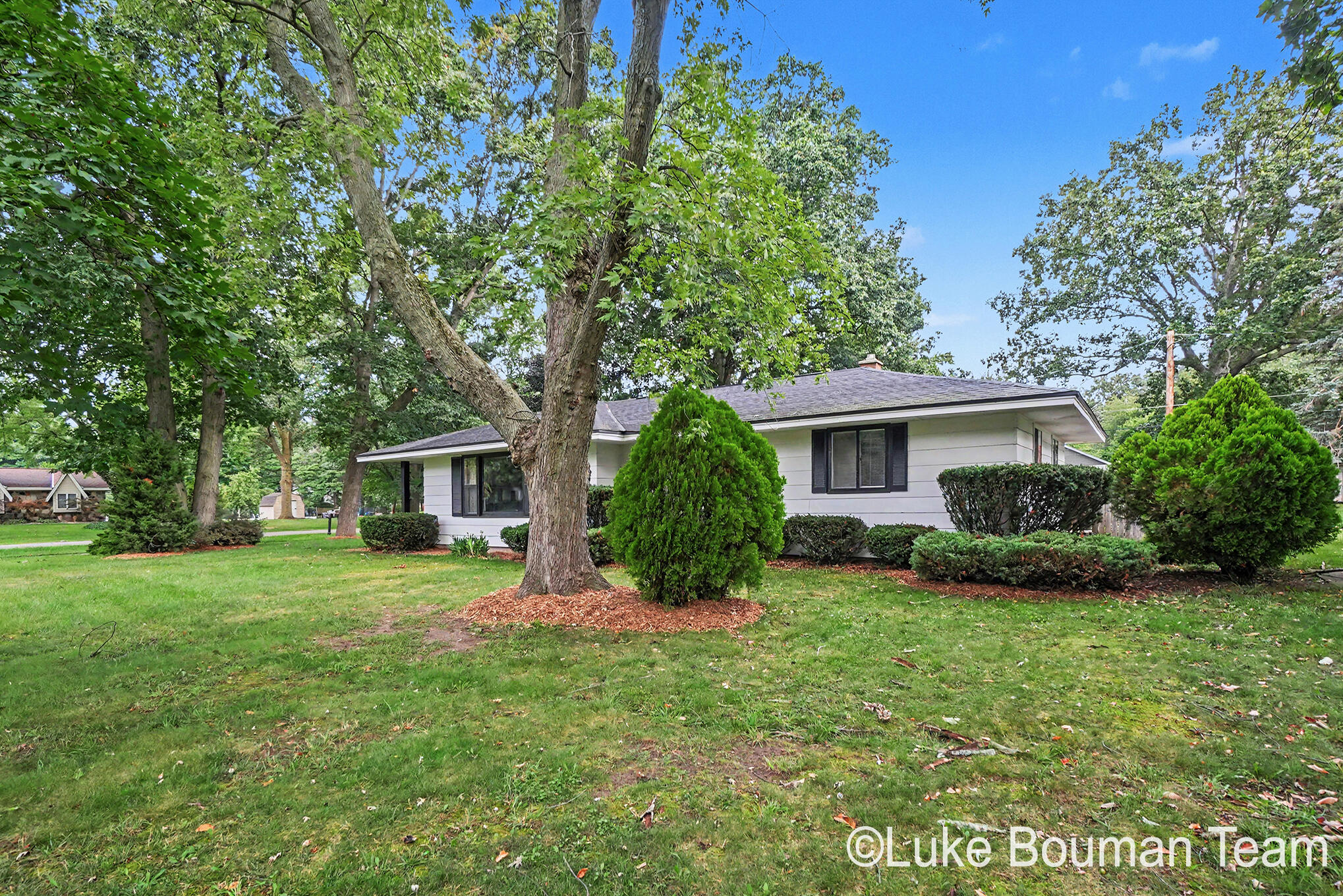 279 Aniline Avenue N Holland MI 49424