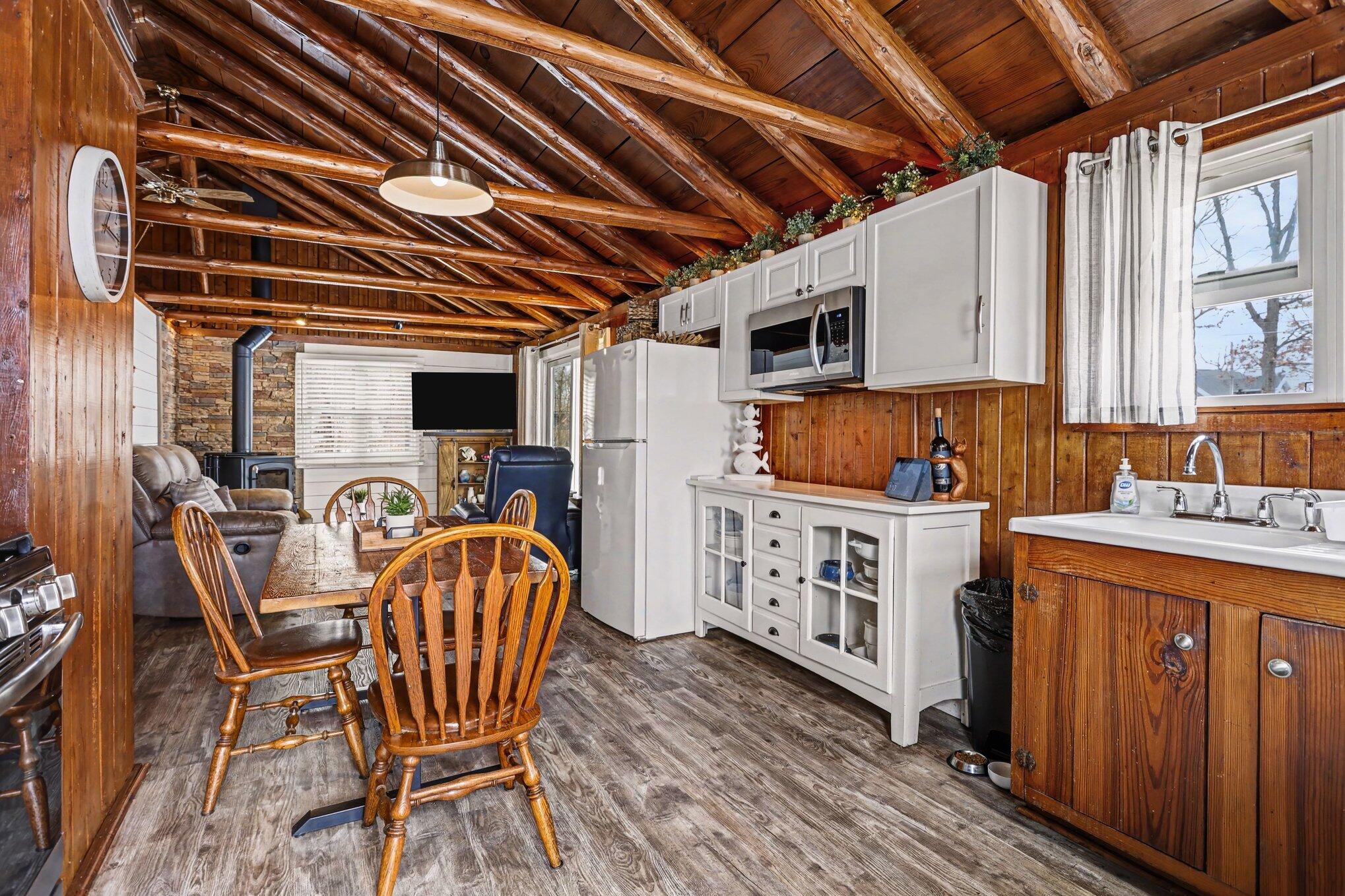 50389 E Lake Shore Drive Dowagiac MI 49047