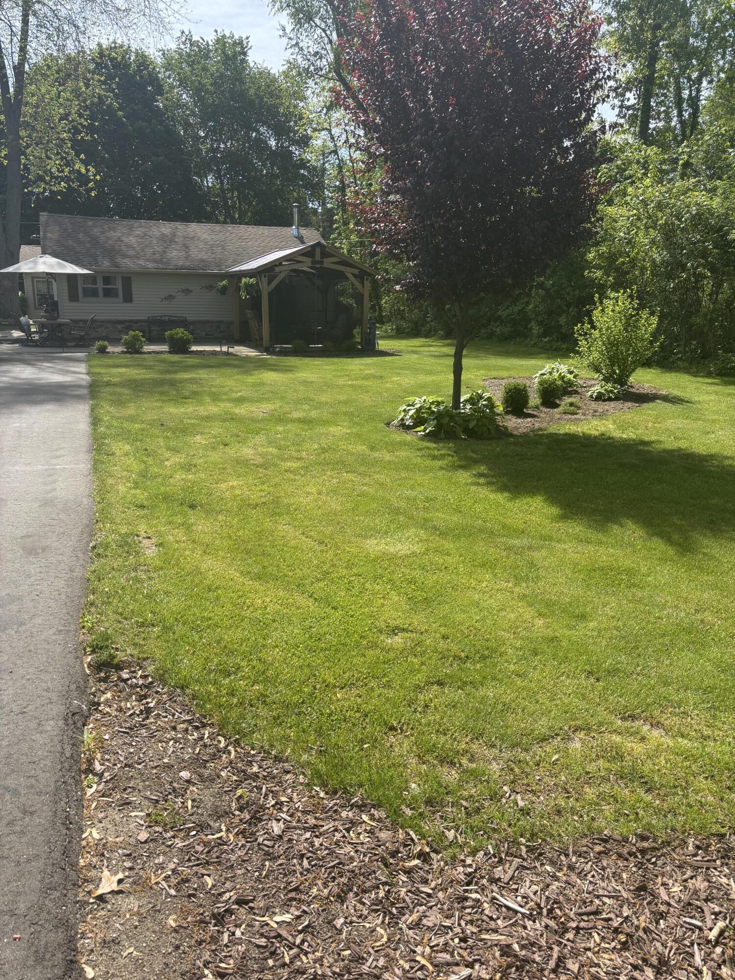 50389 E Lake Shore Drive Dowagiac MI 49047