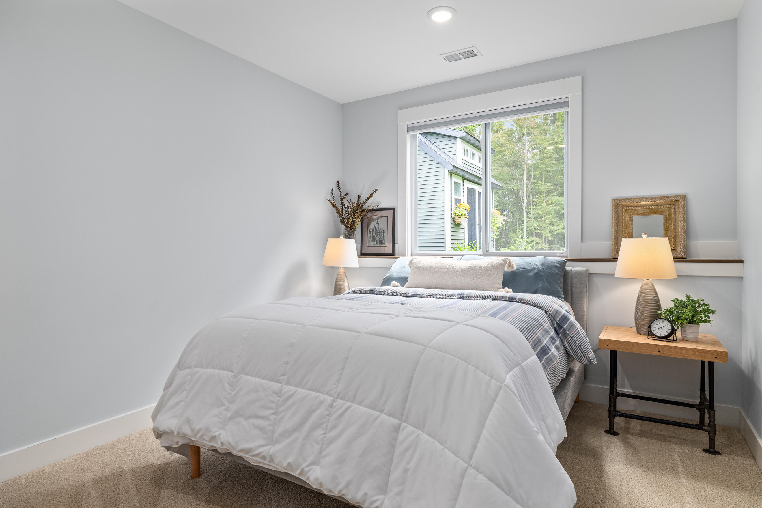 7258 Crossridge Drive SE Grand Rapids MI 49512