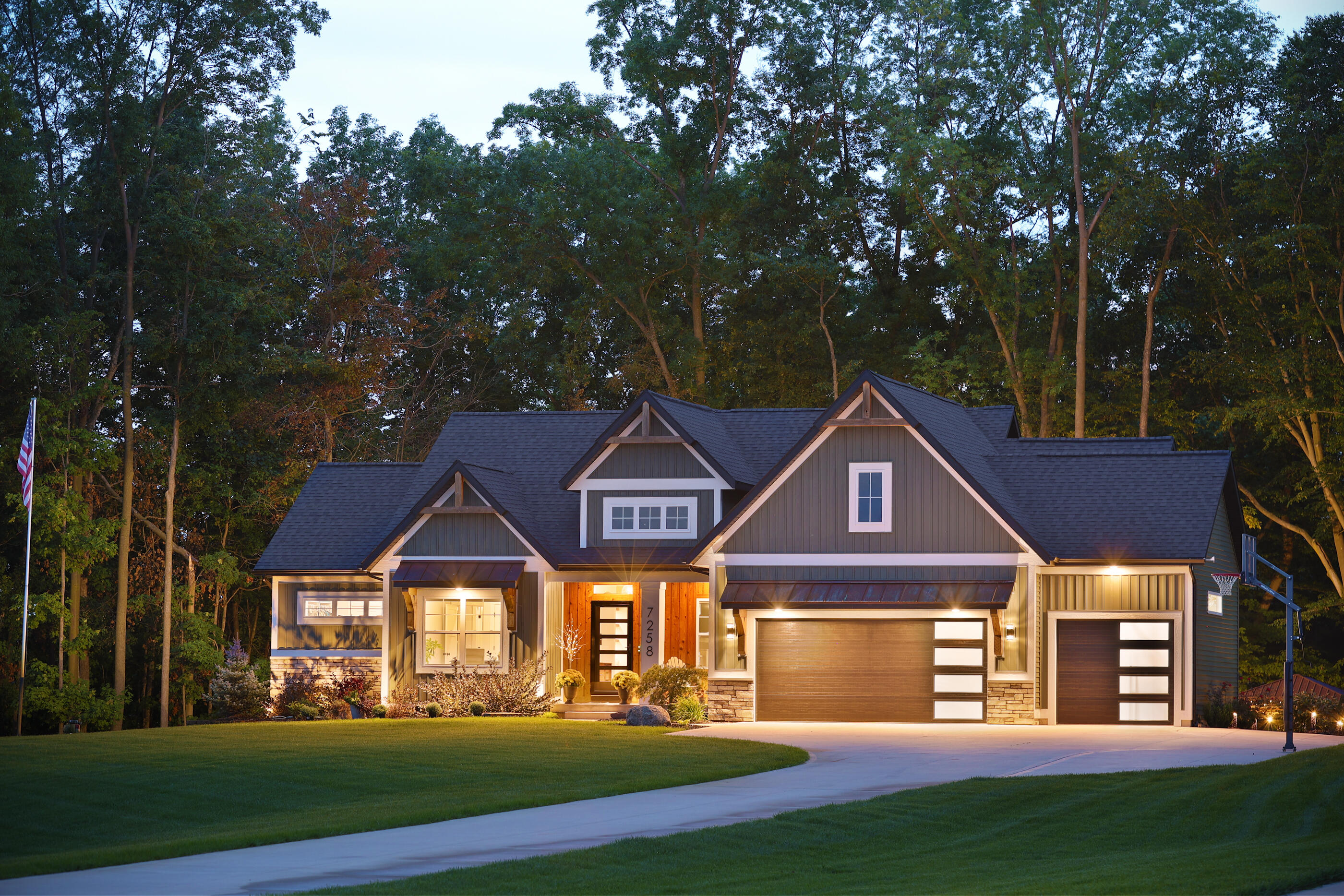 7258 Crossridge Drive SE Grand Rapids MI 49512