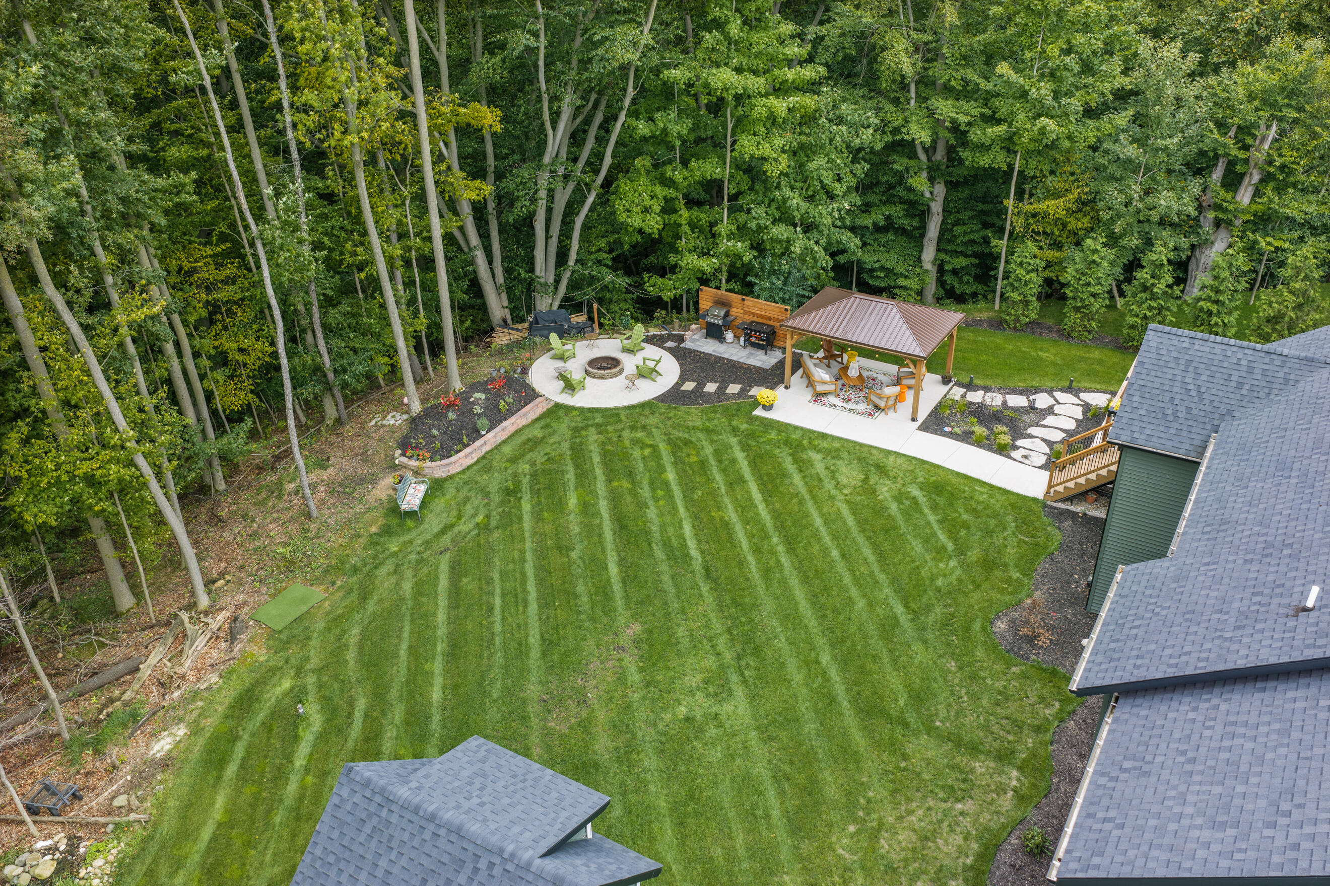 7258 Crossridge Drive SE Grand Rapids MI 49512