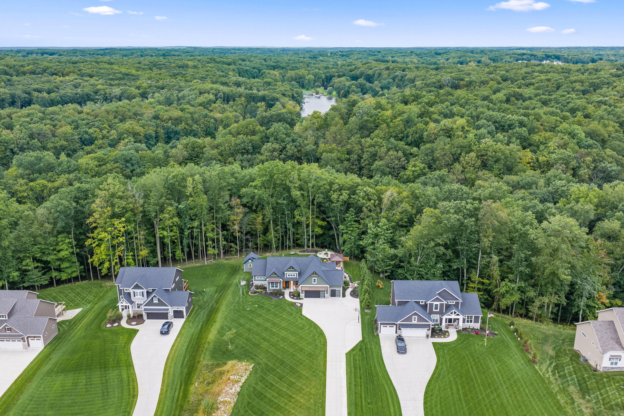 7258 Crossridge Drive SE Grand Rapids MI 49512