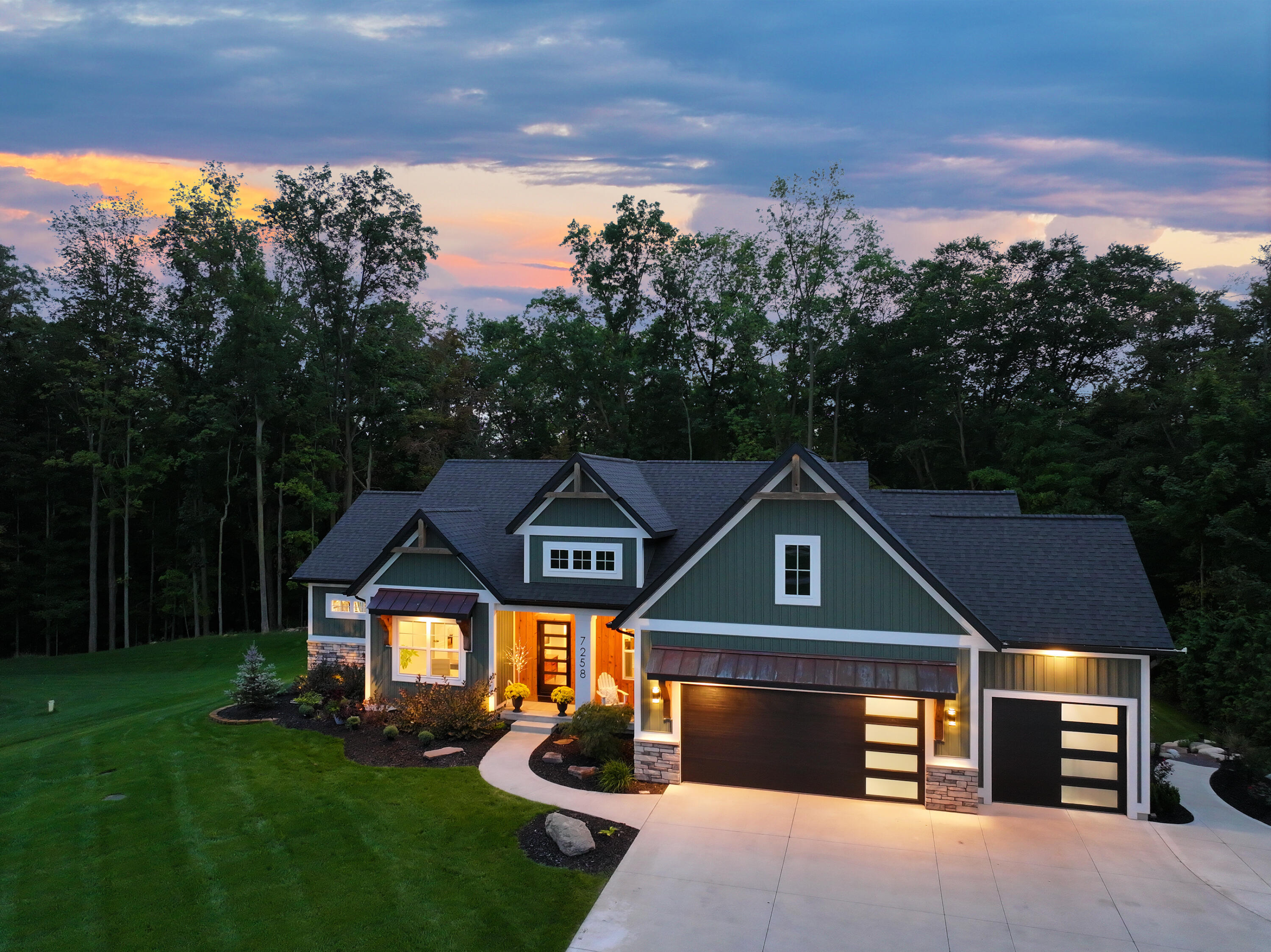 7258 Crossridge Drive SE Grand Rapids MI 49512