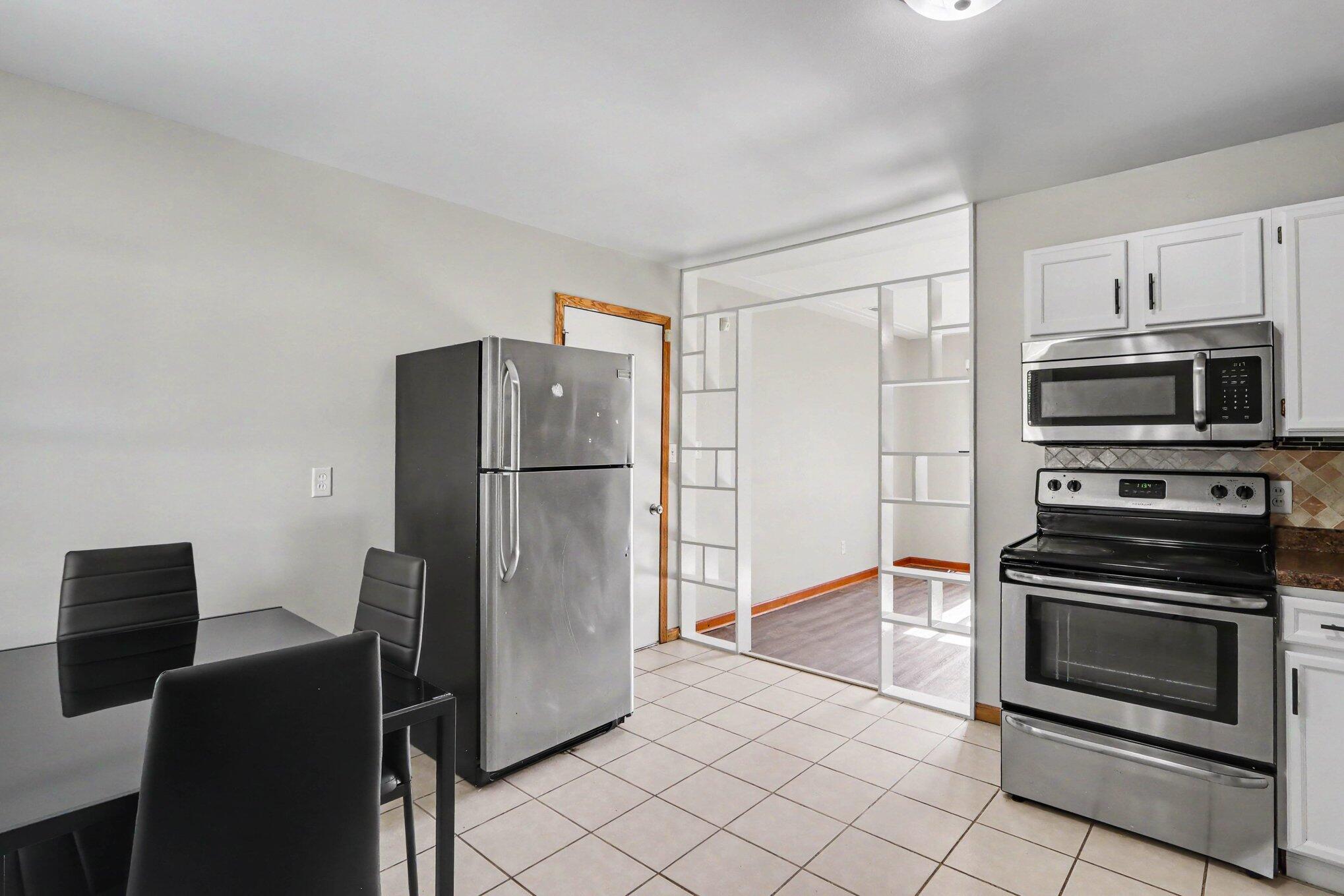 2725 Cimarron Drive Kalamazoo MI 49004
