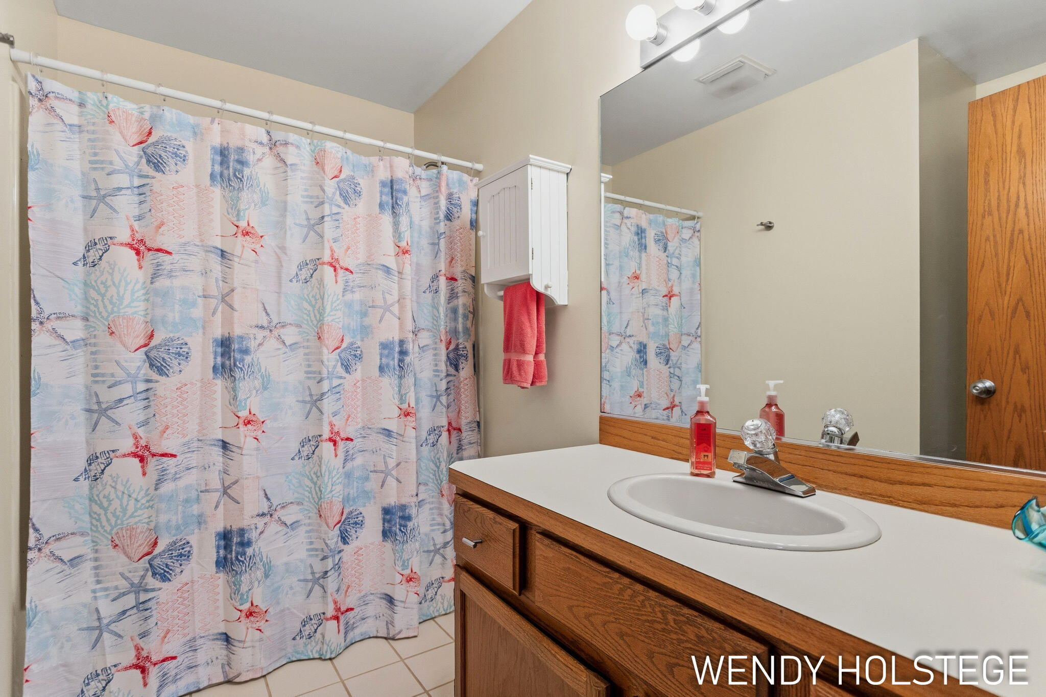 2135 Lakeridge Drive Holland MI 49424