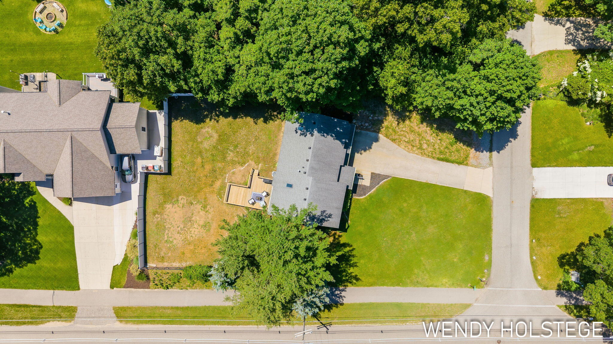 2135 Lakeridge Drive Holland MI 49424