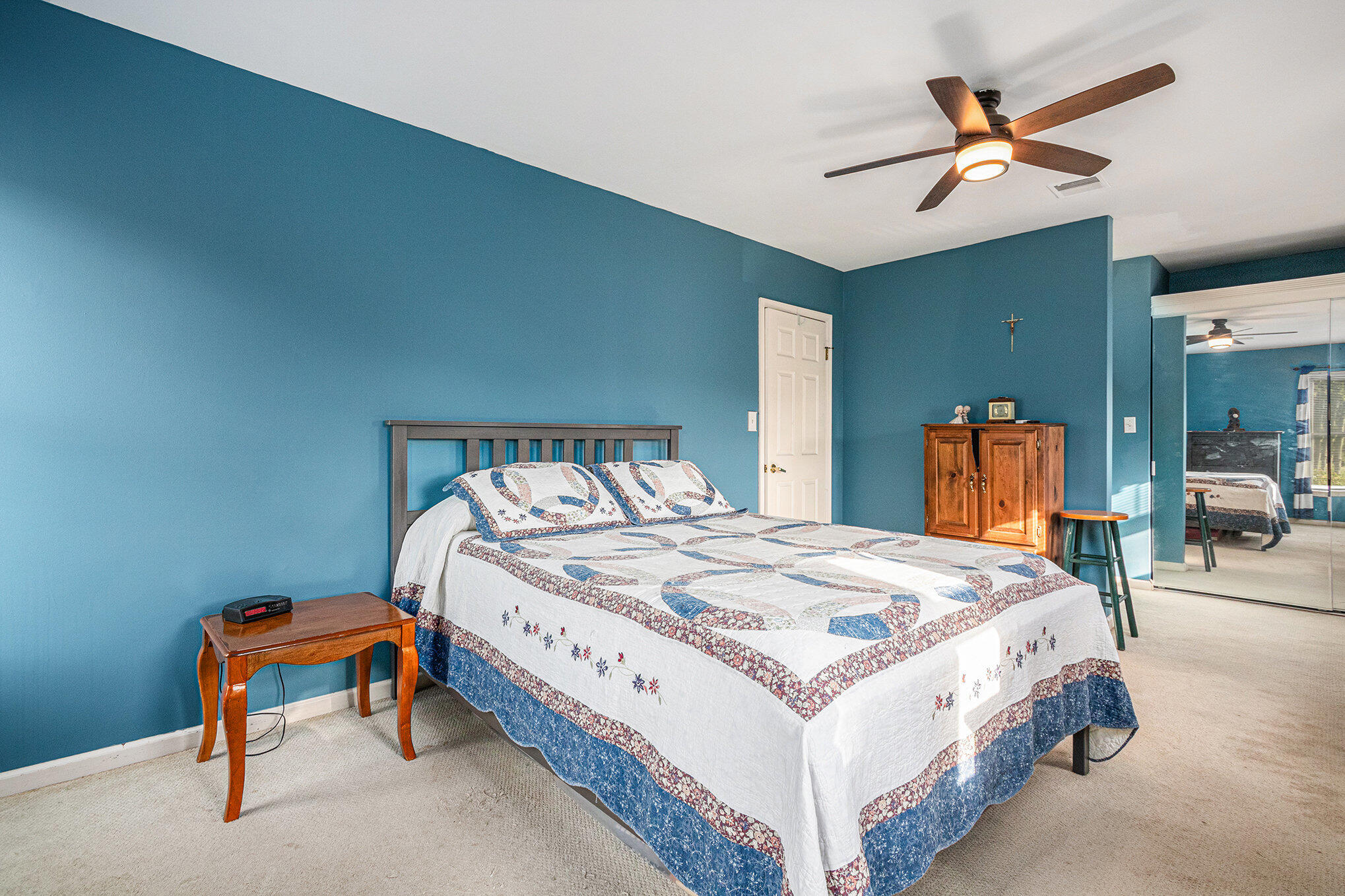 55945 Inn D Inn Drive Dowagiac MI 49047