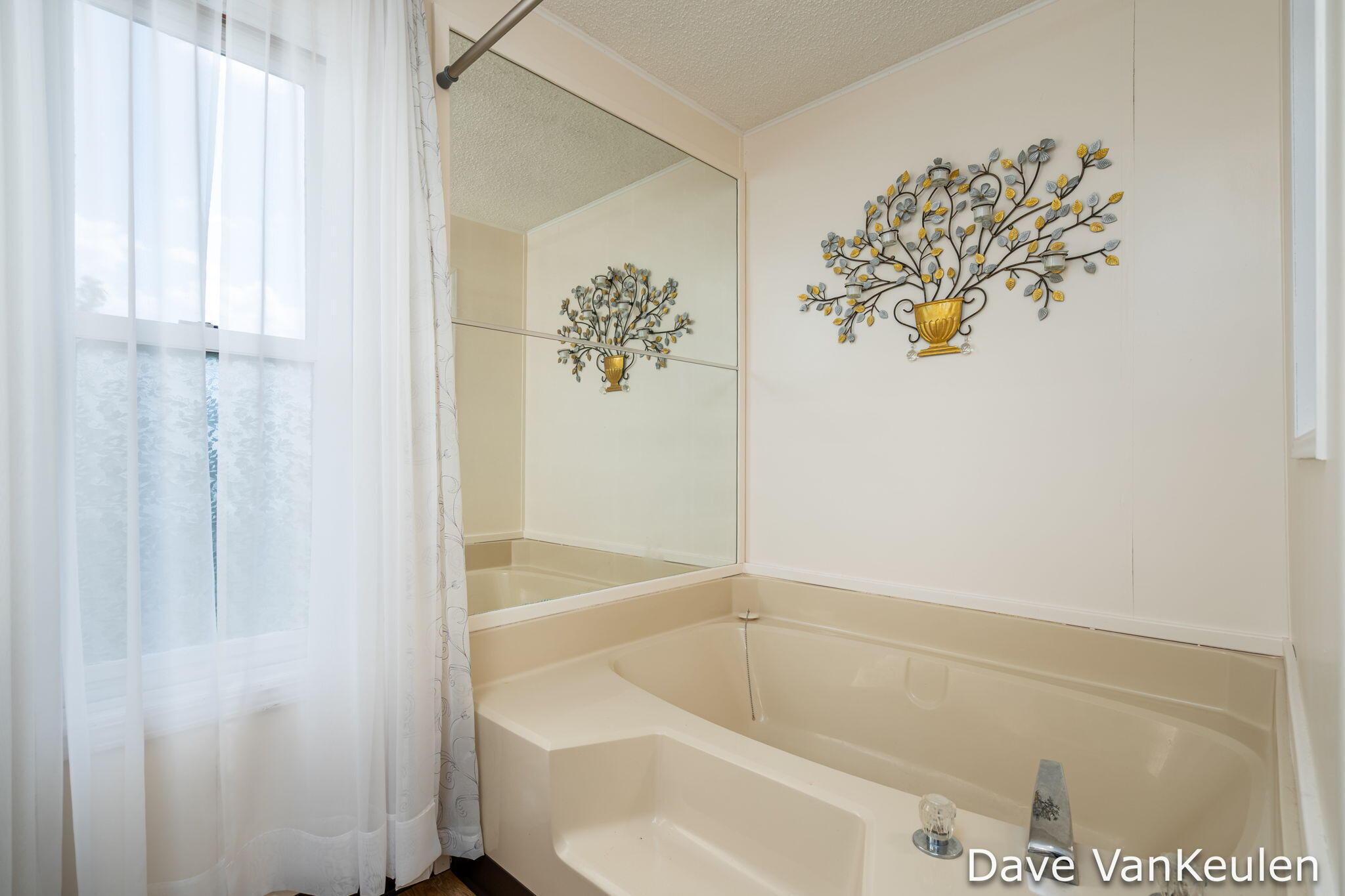 4340 Brookmere Drive SE Grand Rapids MI 49512