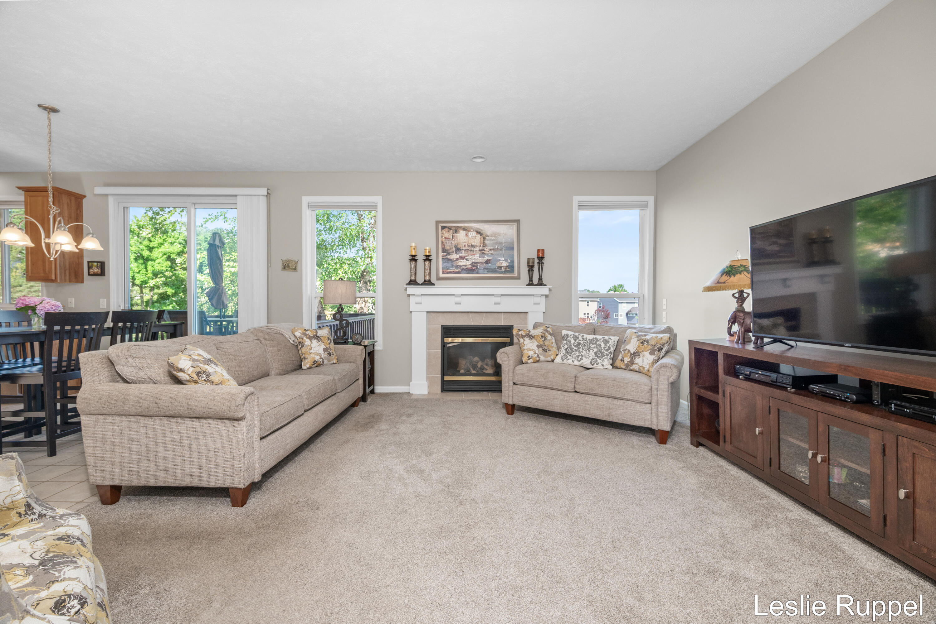2643 Arbor Chase Drive NE Grand Rapids MI 49525