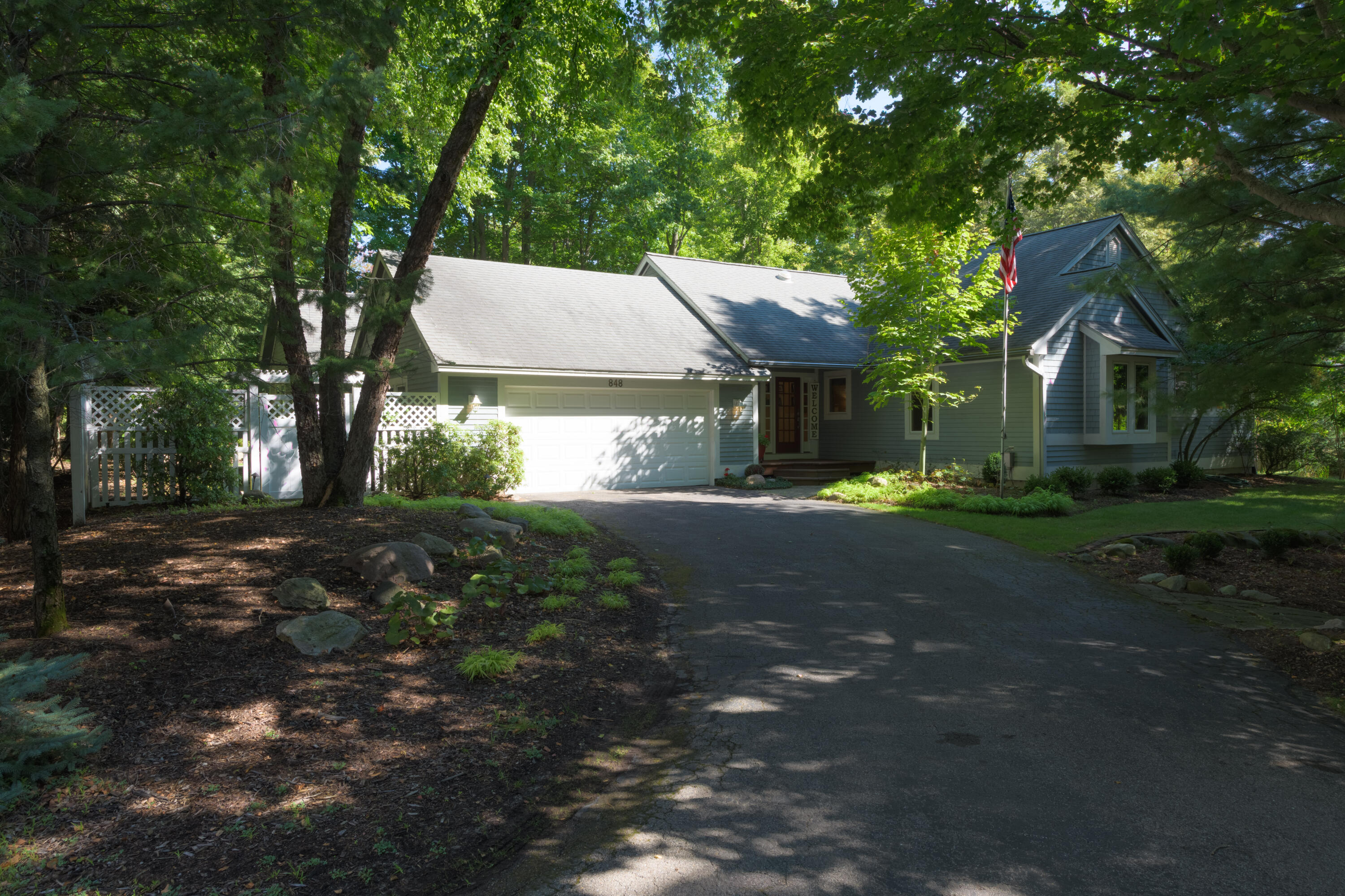 848 W Center Street Douglas MI 49406
