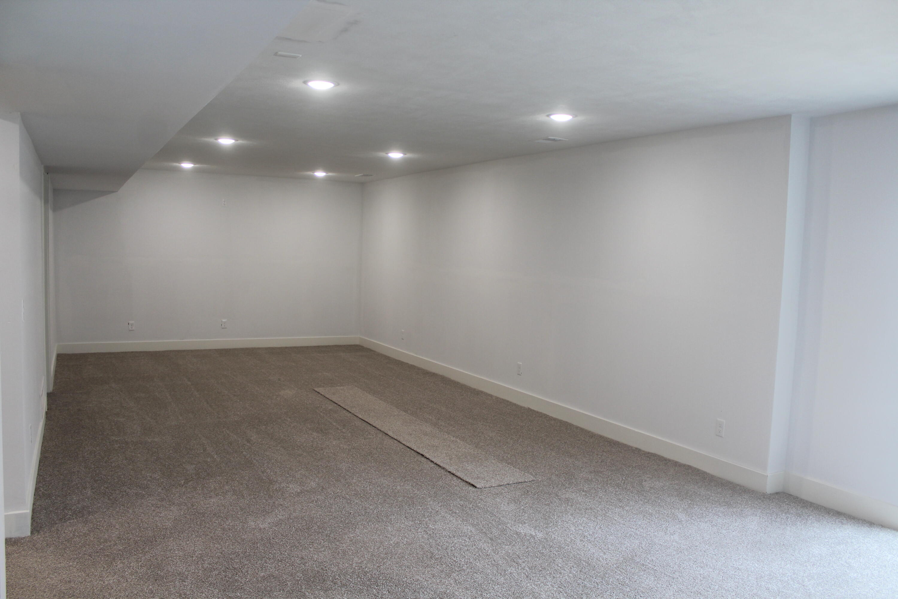 254 Meeking Street Muskegon MI 49442