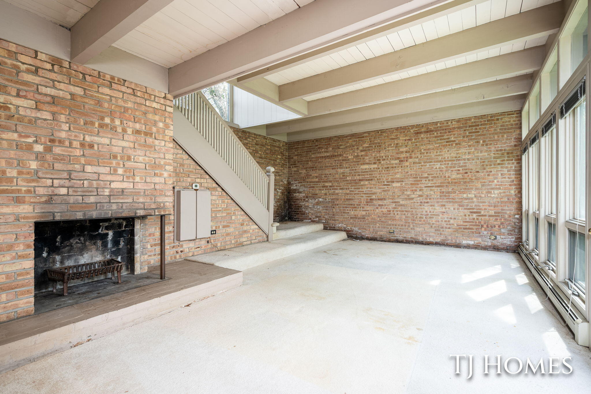 2914 Cascade Road SE Grand Rapids MI 49506