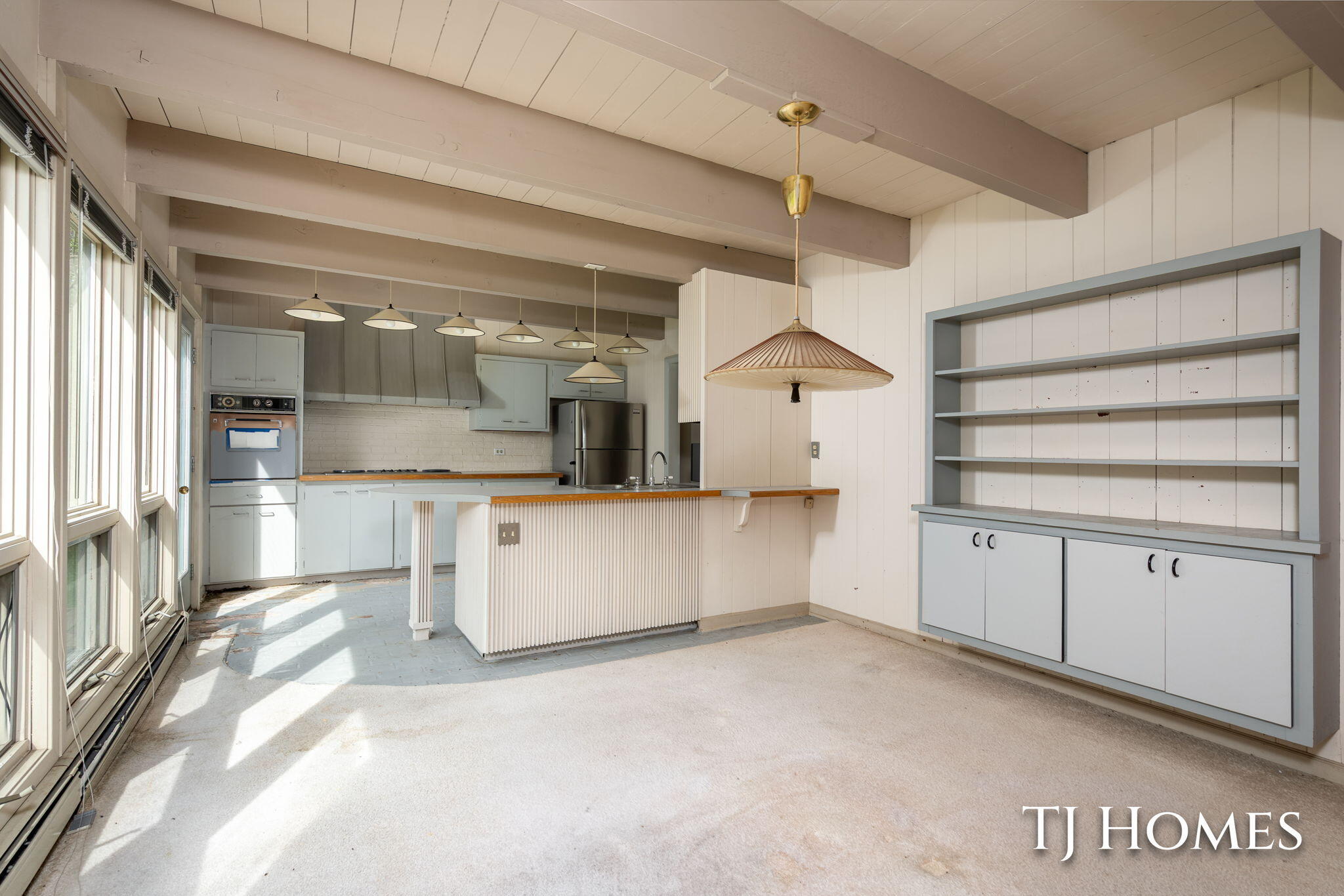 2914 Cascade Road SE Grand Rapids MI 49506