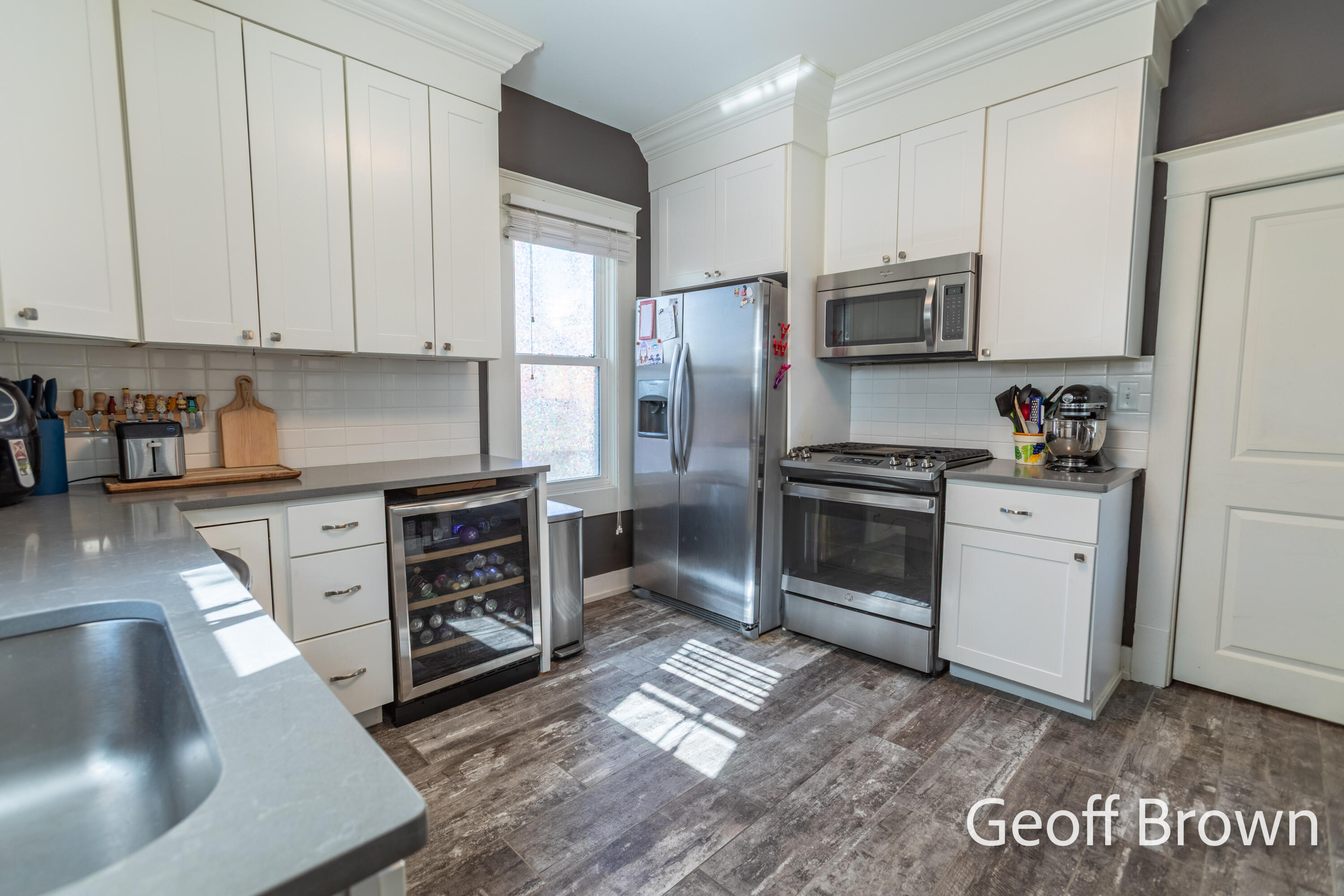 457 James Avenue SE Grand Rapids MI 49503