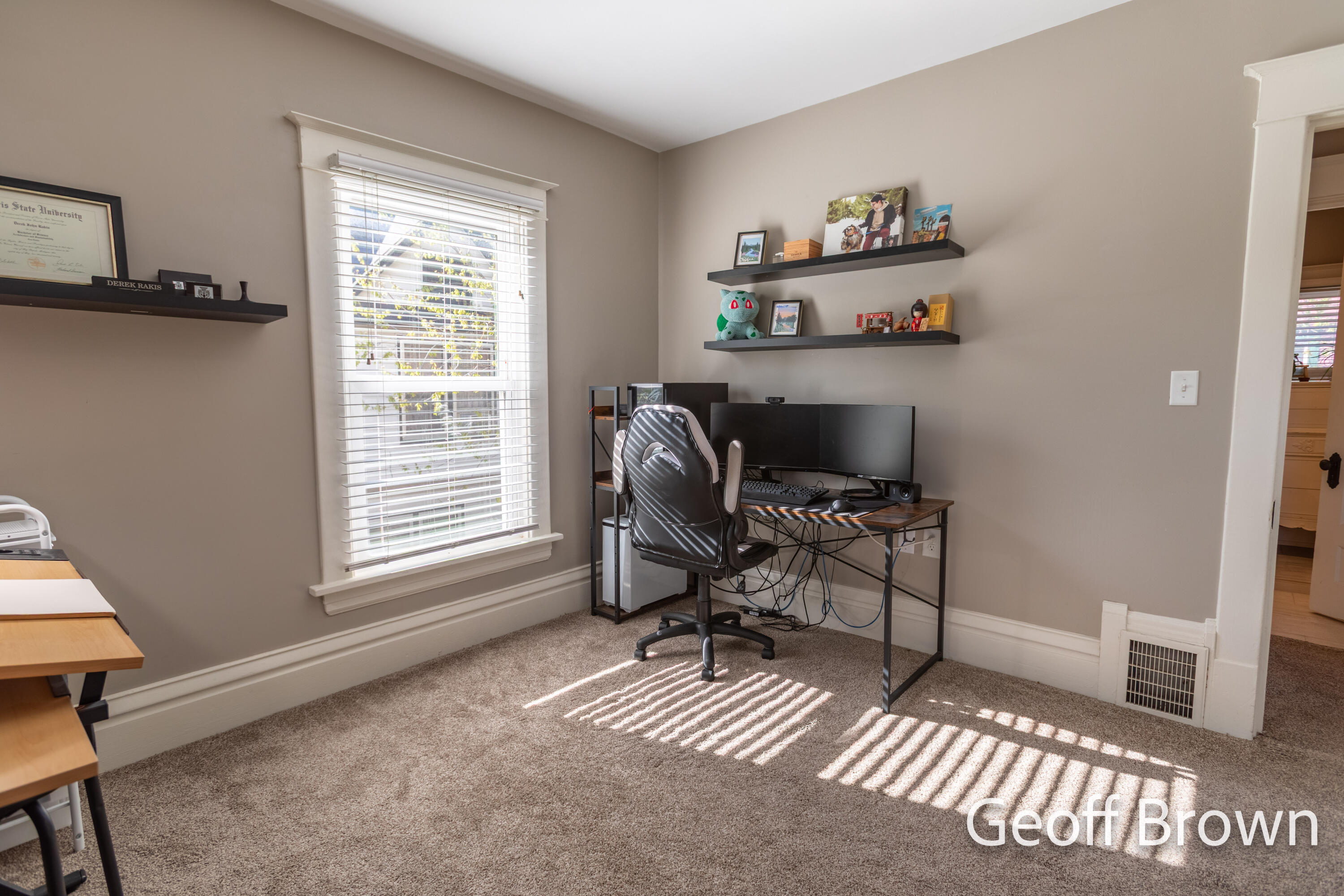 457 James Avenue SE Grand Rapids MI 49503