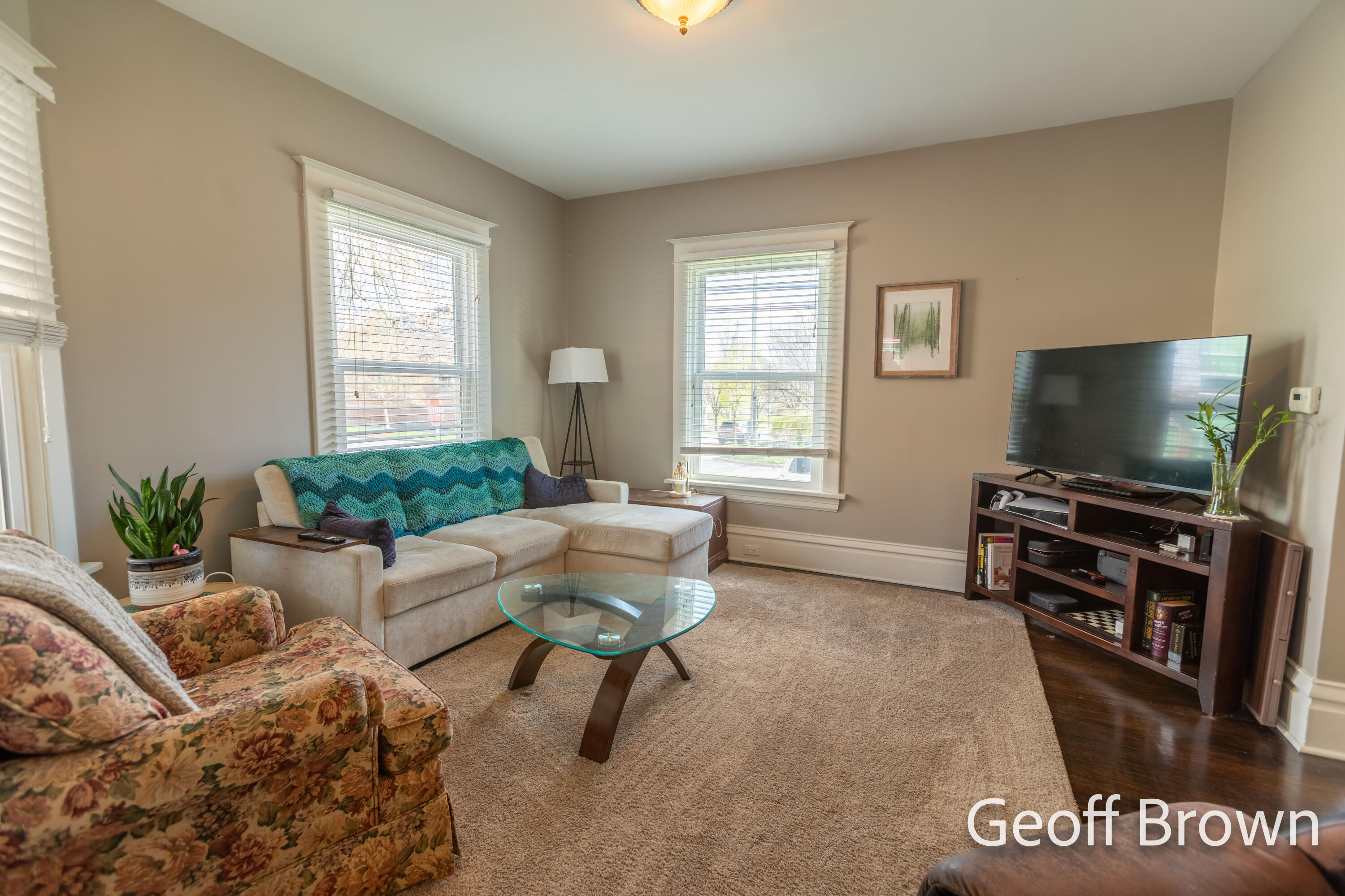 457 James Avenue SE Grand Rapids MI 49503