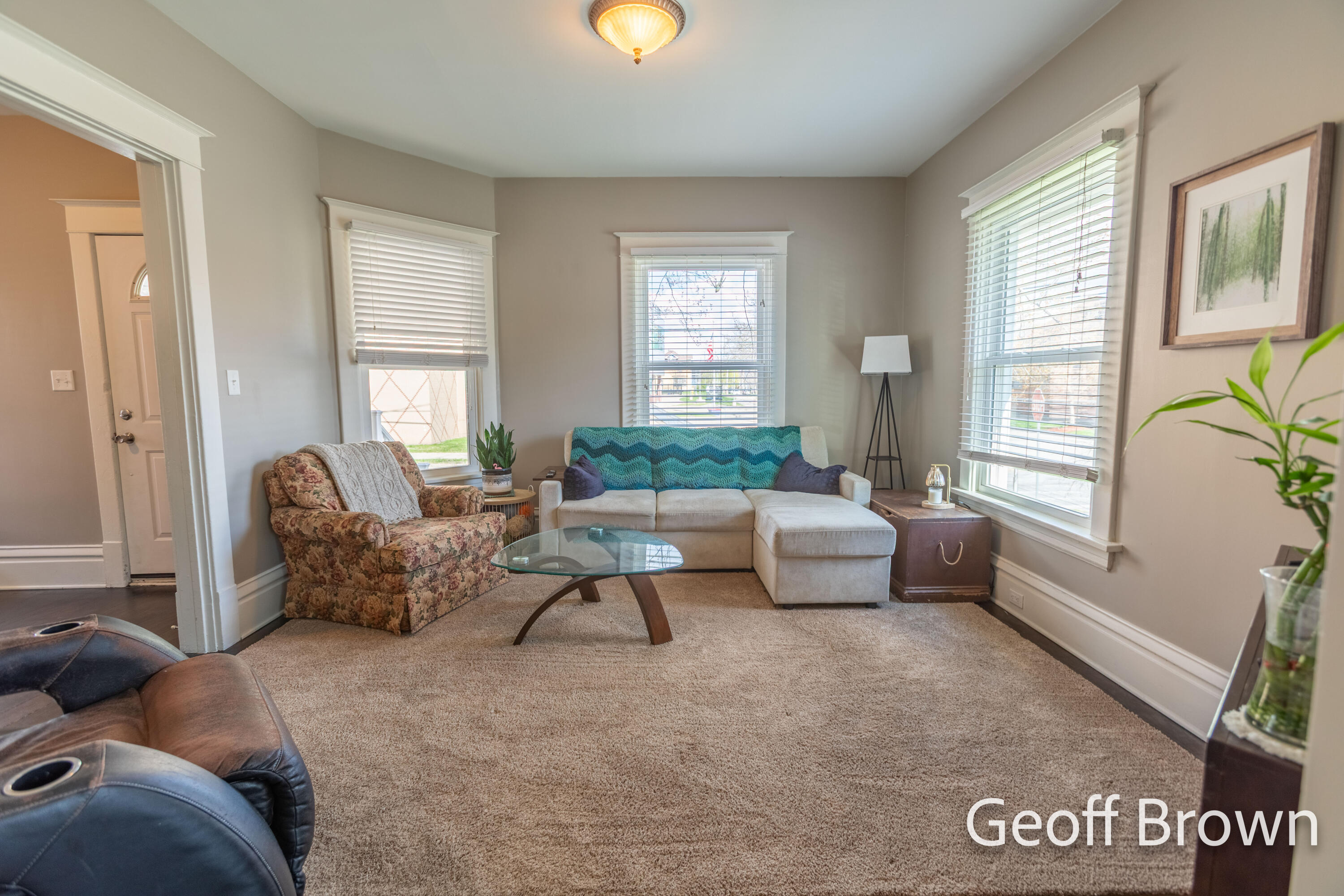 457 James Avenue SE Grand Rapids MI 49503