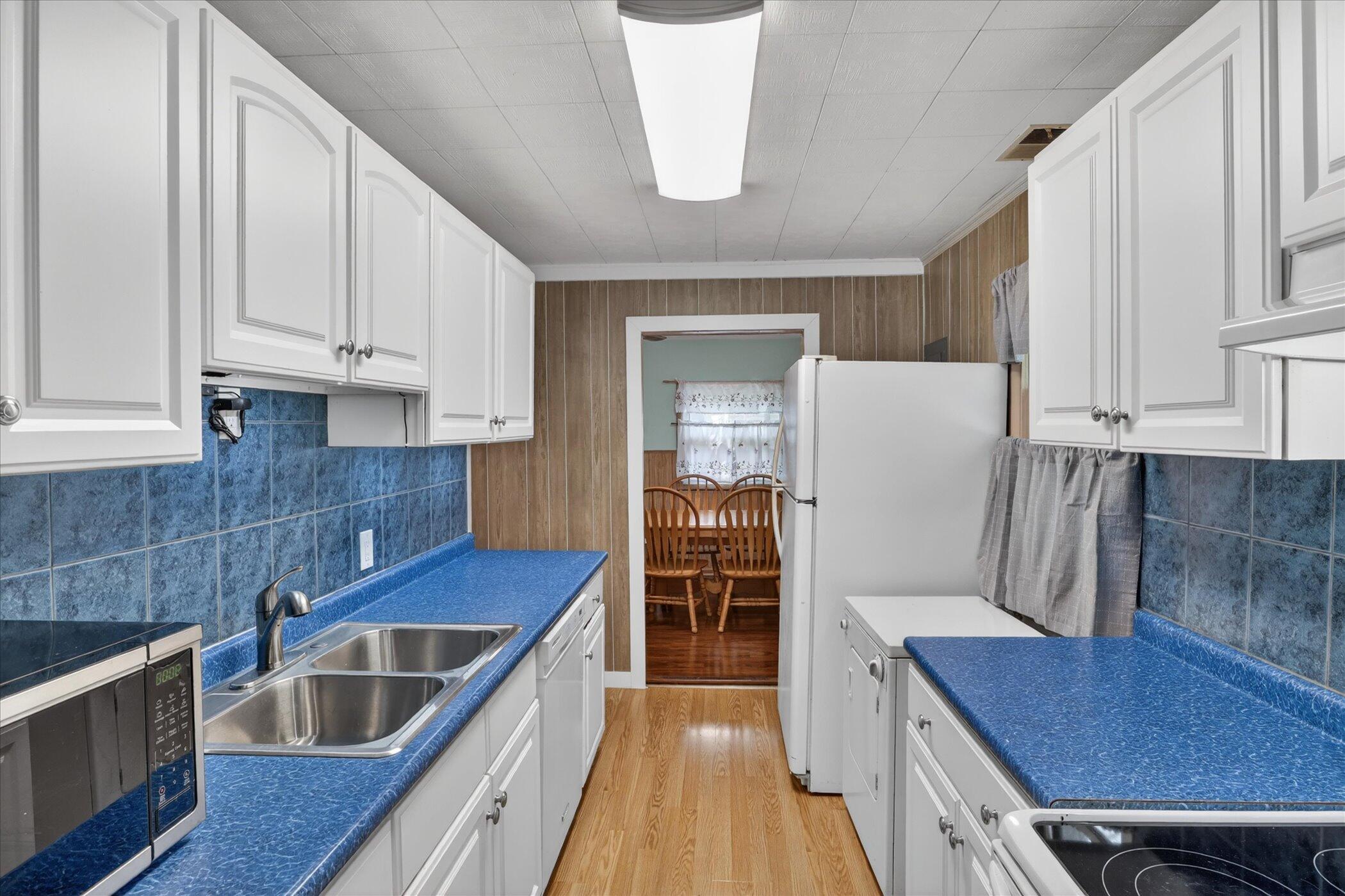 1893 Lewis Drive Niles MI 49120