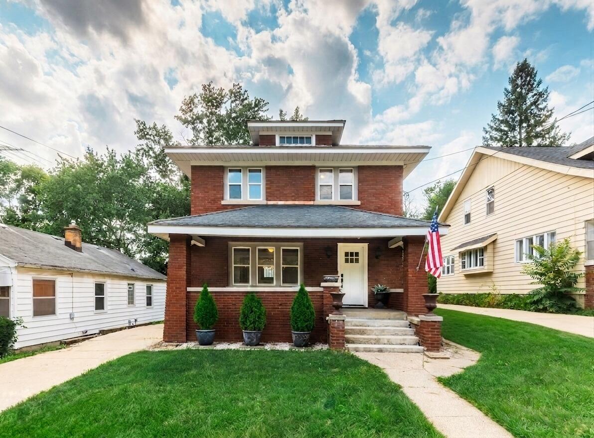 517 Eastern Avenue NE Grand Rapids MI 49503