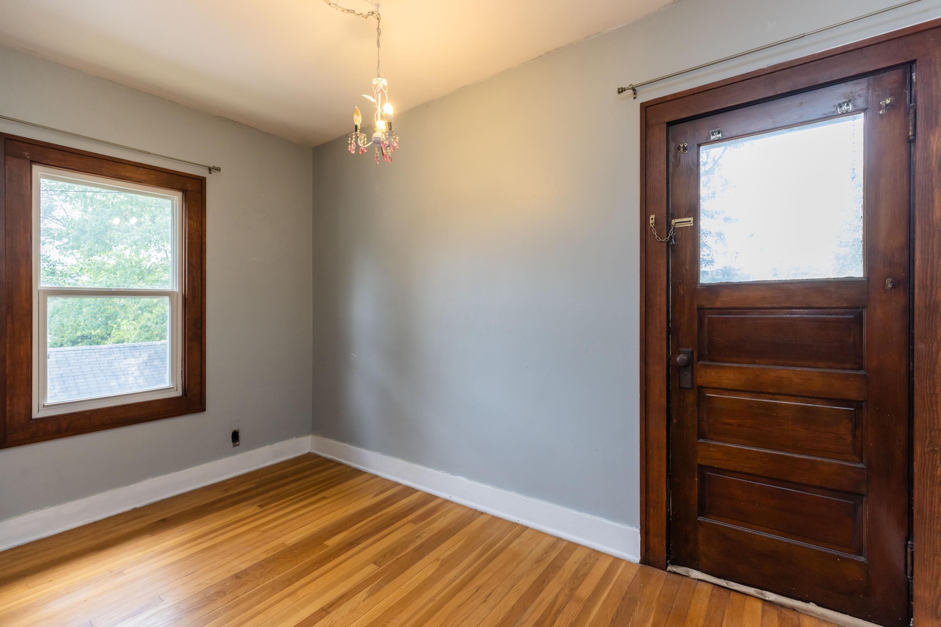 517 Eastern Avenue NE Grand Rapids MI 49503
