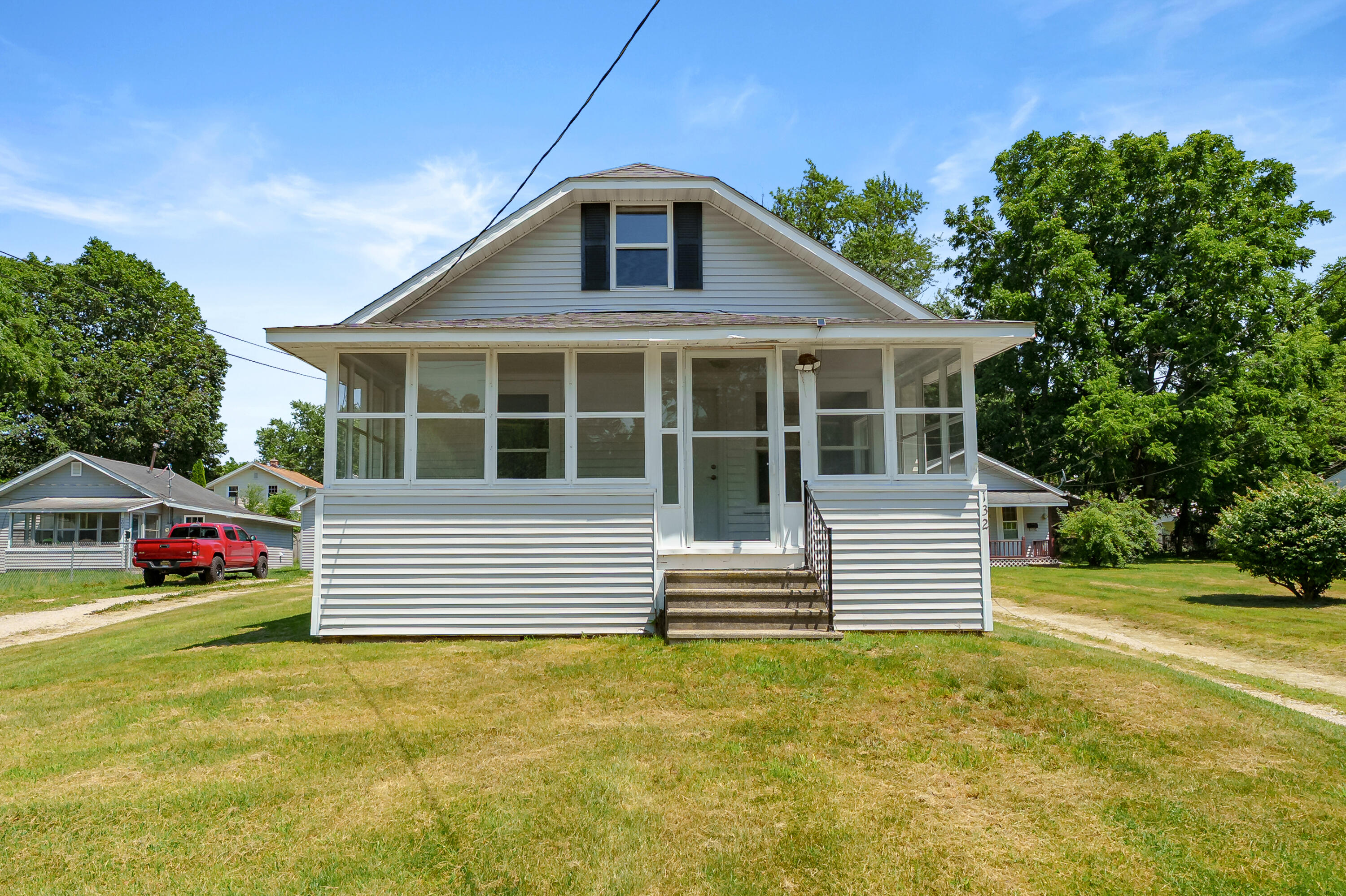132 & 130 Gilkison Avenue Kalamazoo MI 49006