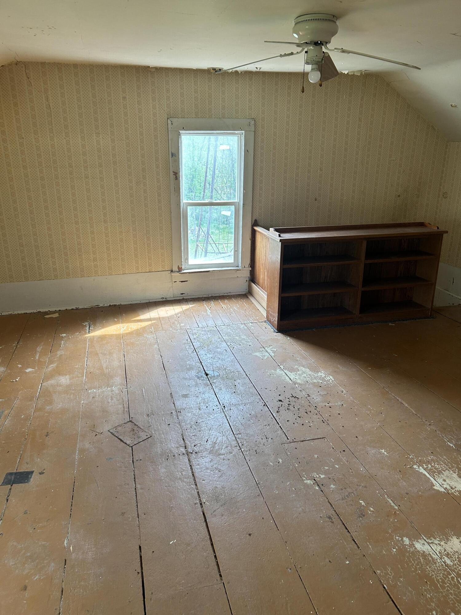 46376 County Road 352 Decatur MI 49045