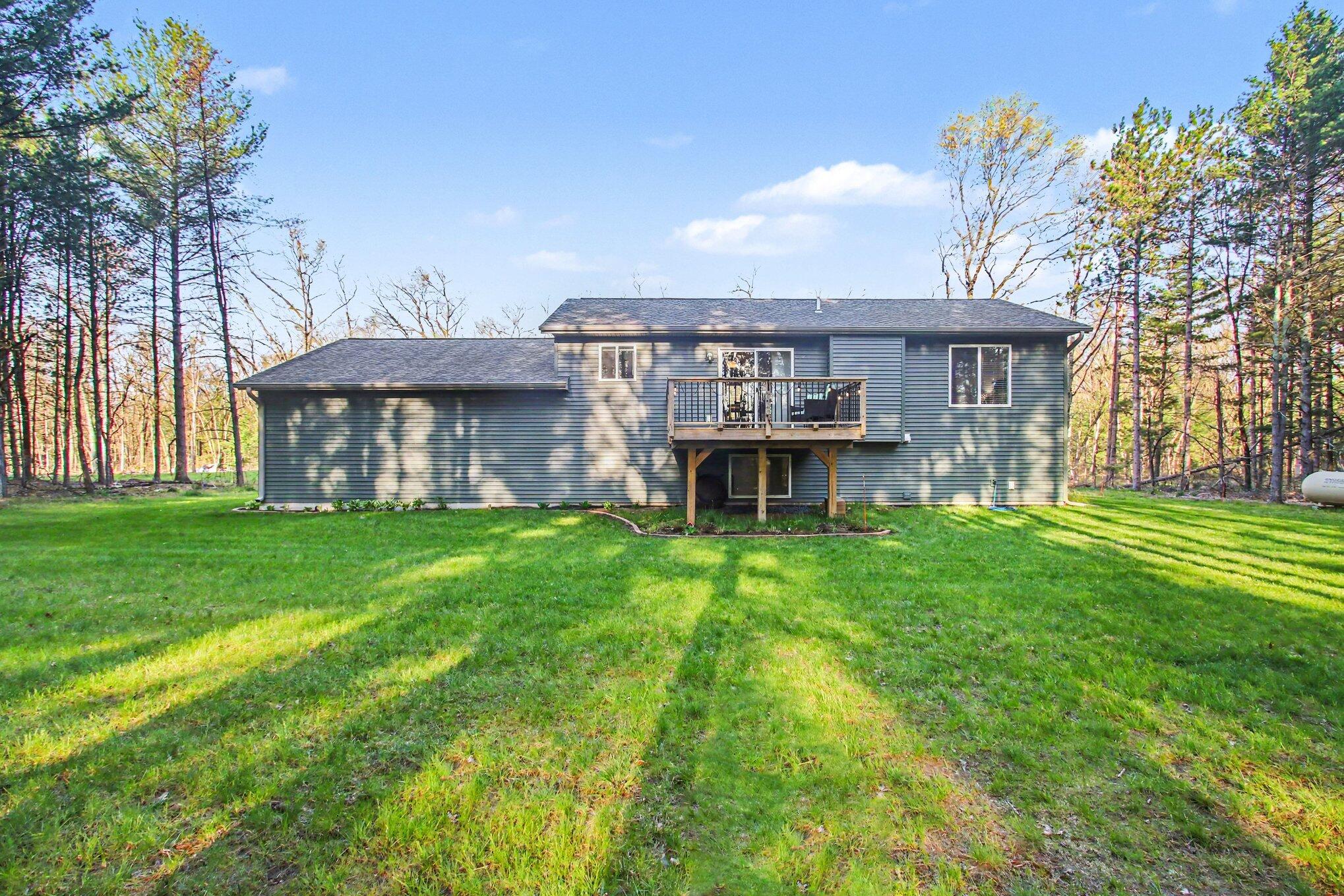 1671 Pineland Path Allegan MI 49010