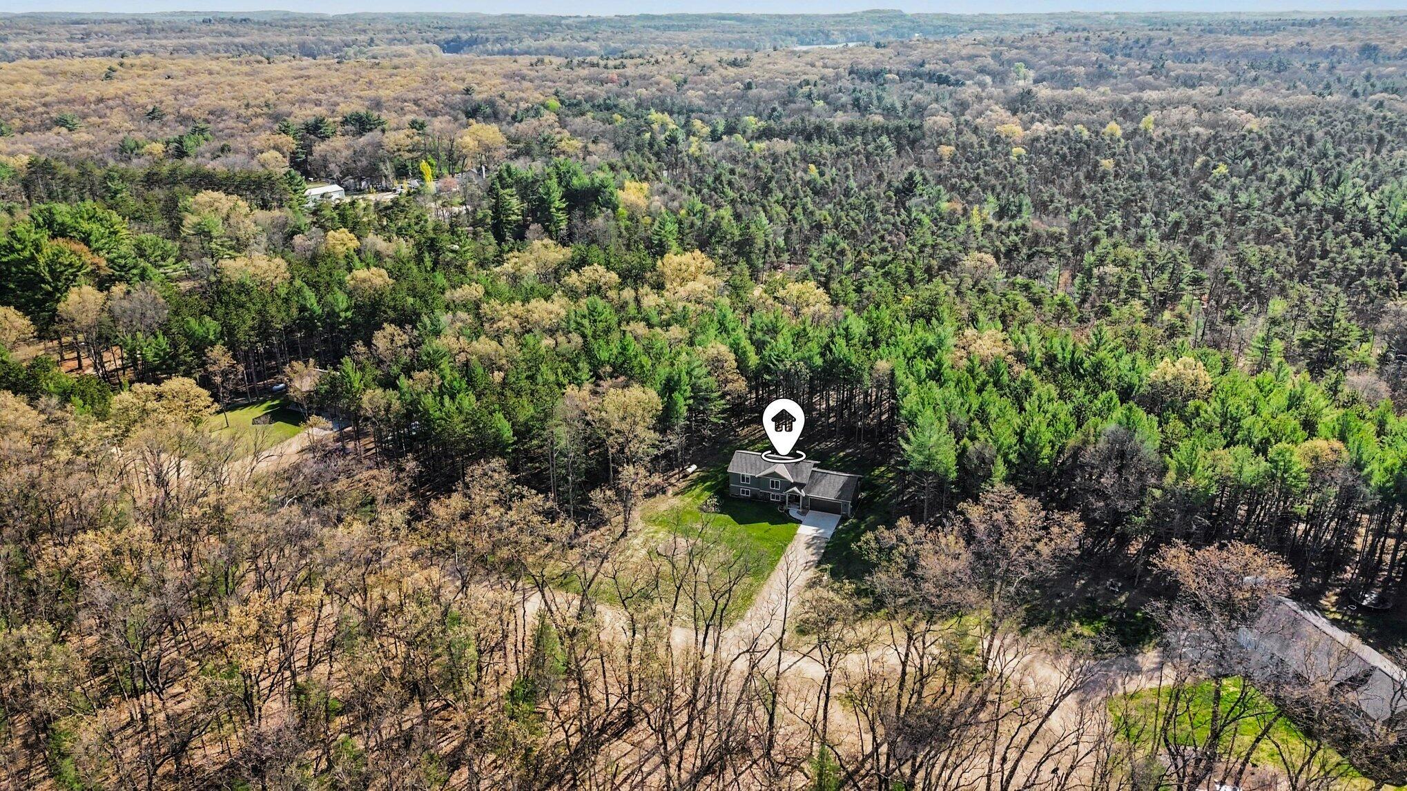 1671 Pineland Path Allegan MI 49010
