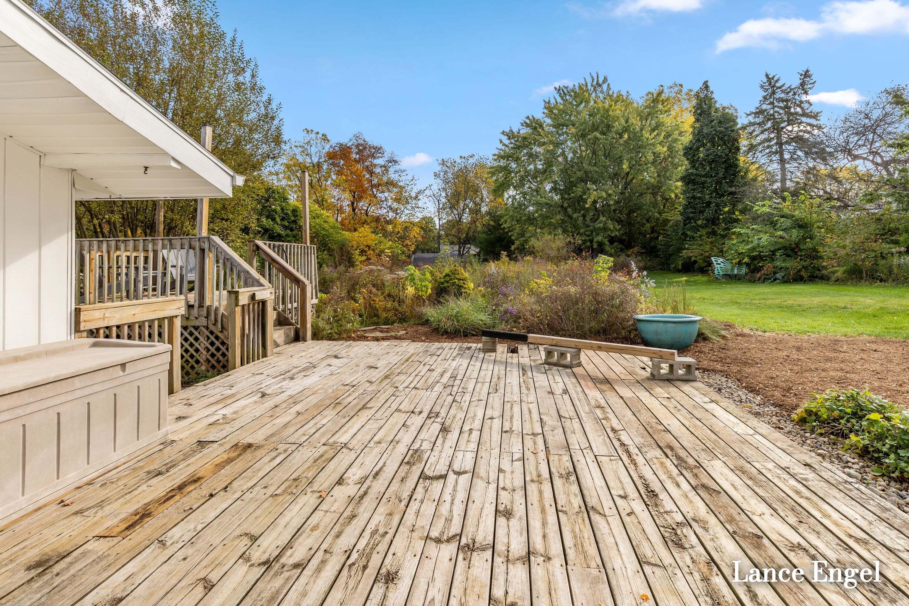 3348 Poinsettia Avenue SE Grand Rapids MI 49508
