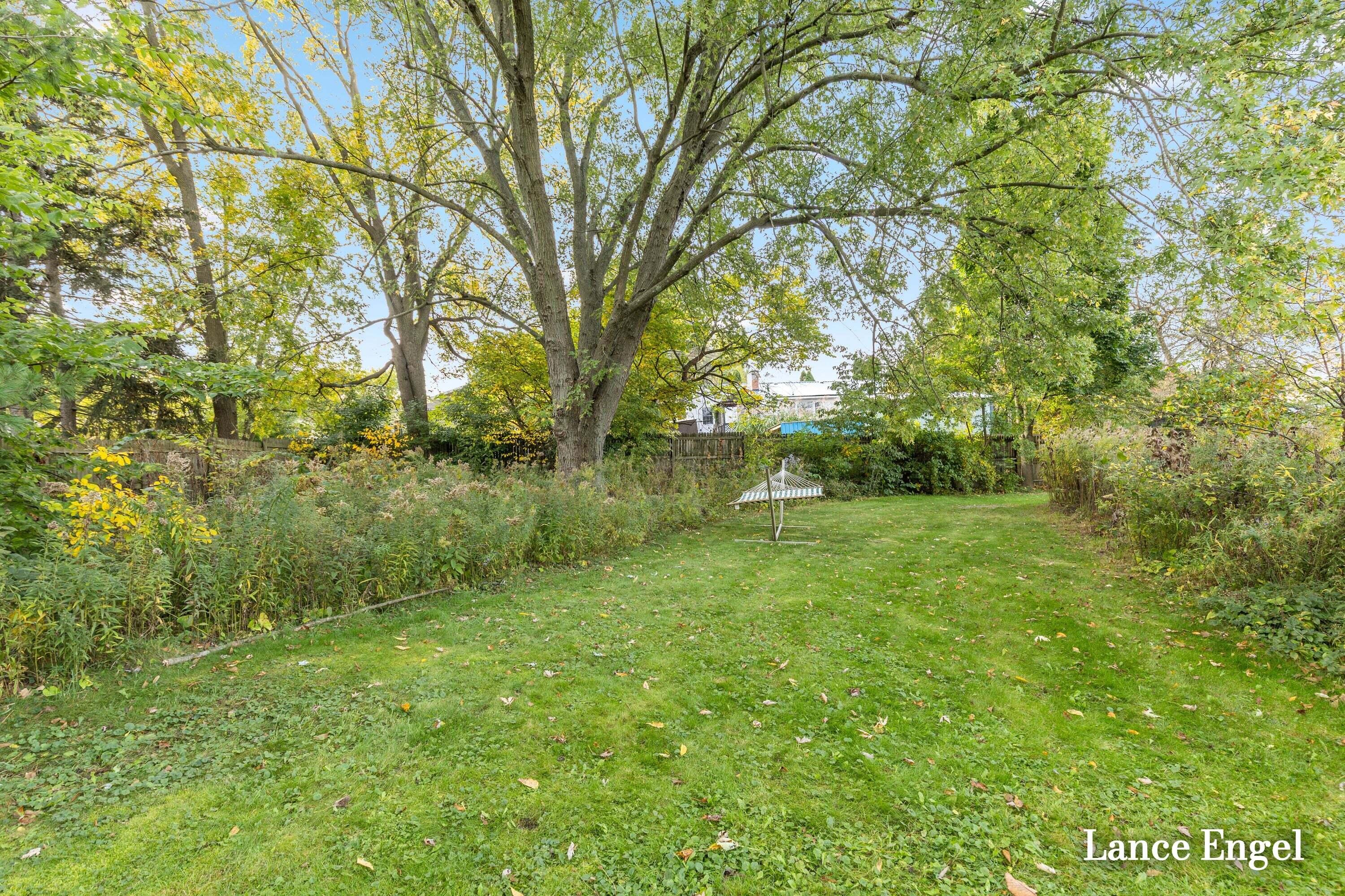 3348 Poinsettia Avenue SE Grand Rapids MI 49508