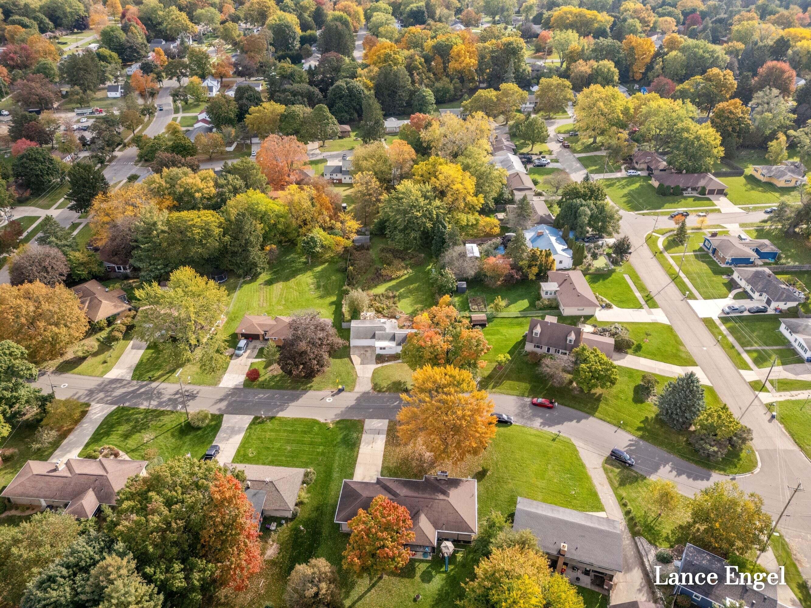 3348 Poinsettia Avenue SE Grand Rapids MI 49508