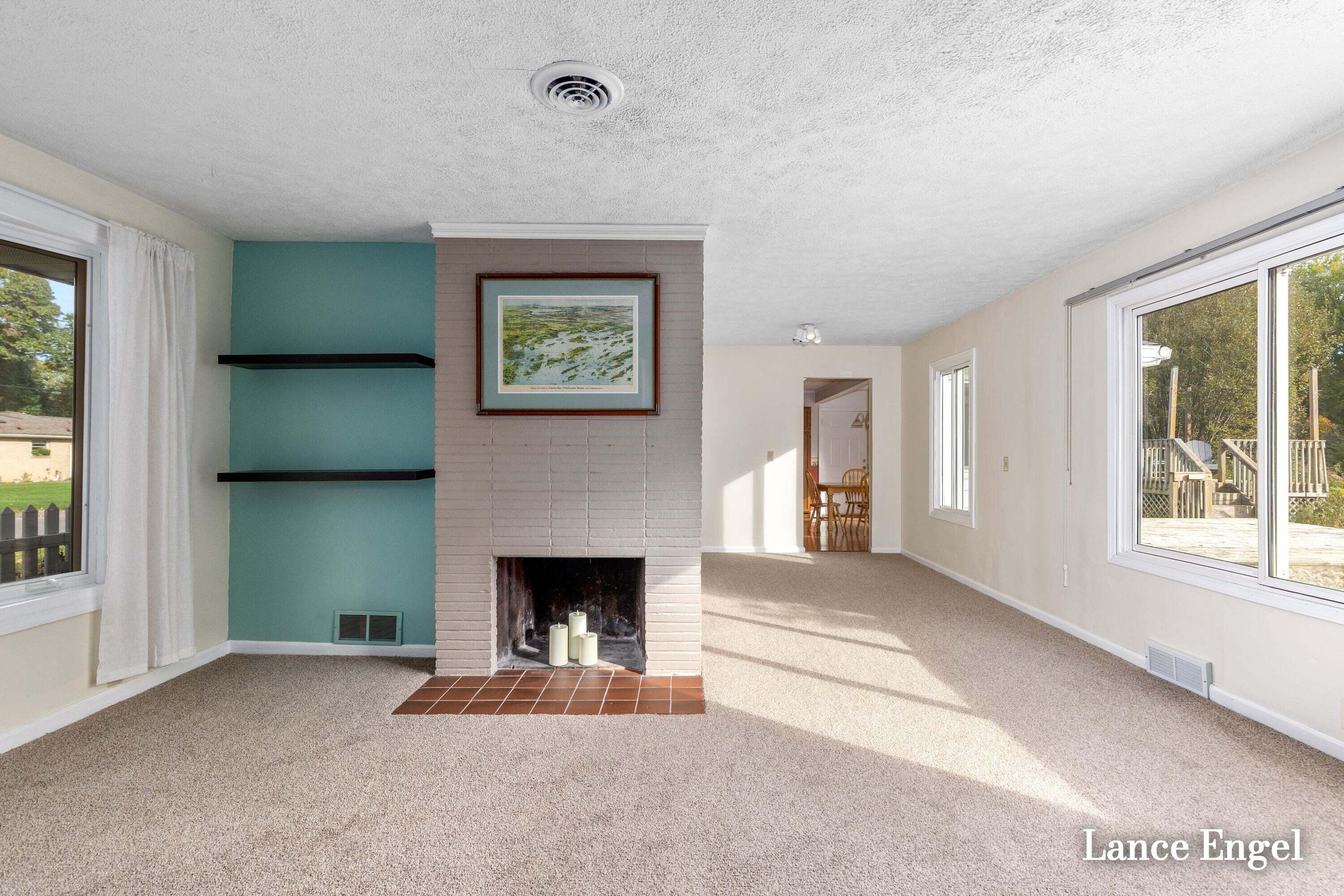 3348 Poinsettia Avenue SE Grand Rapids MI 49508