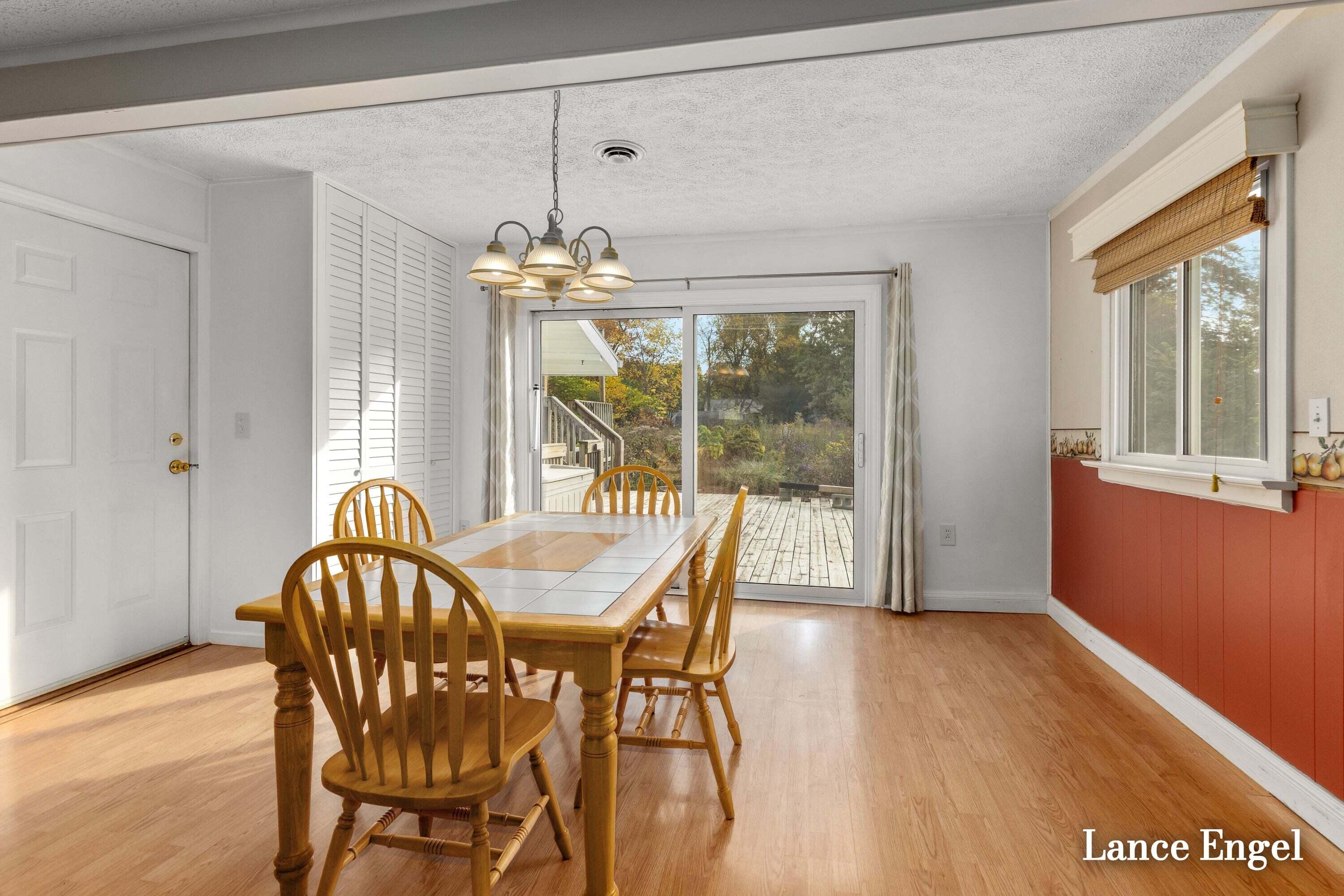 3348 Poinsettia Avenue SE Grand Rapids MI 49508