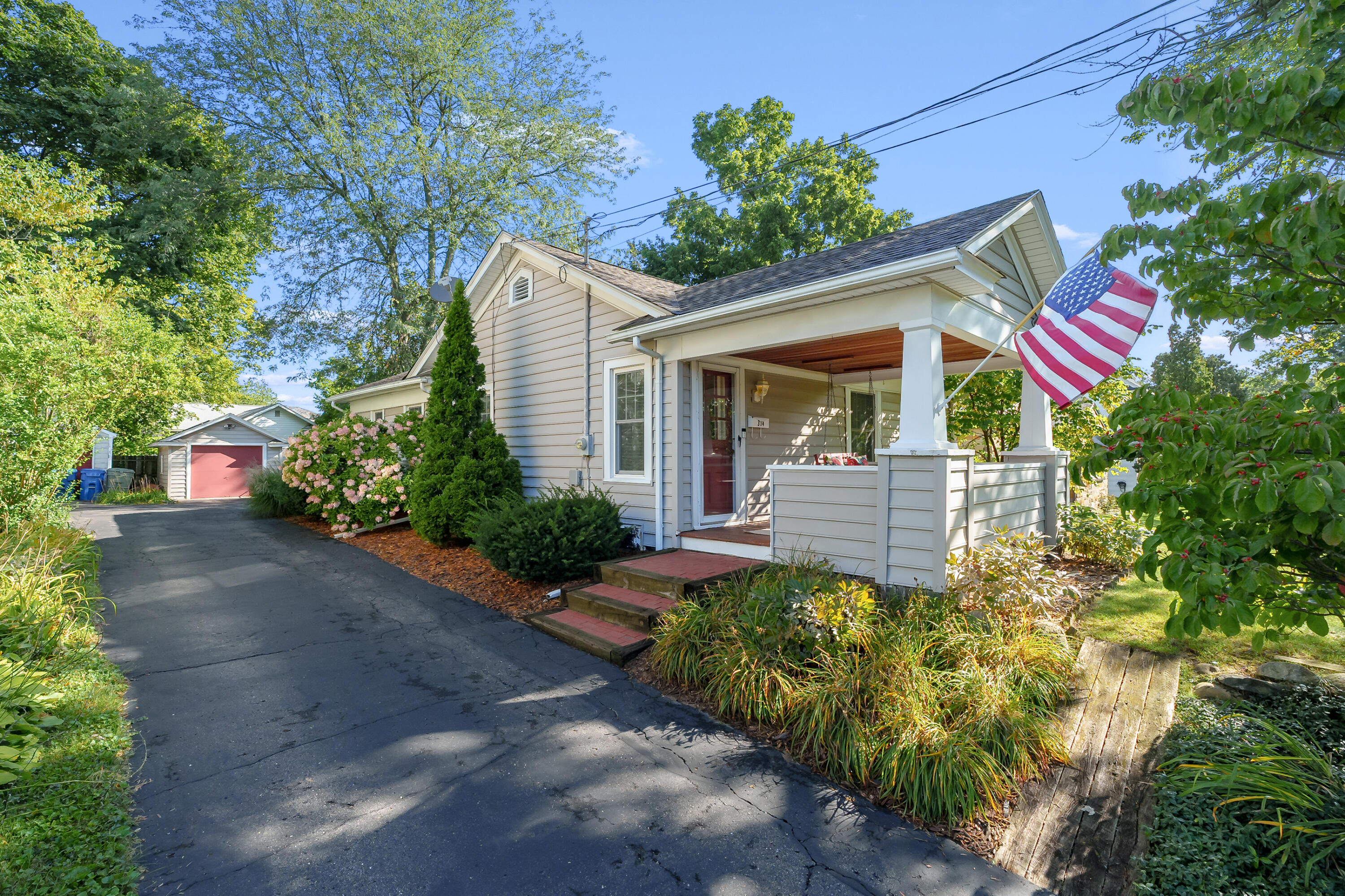 314 Creston Avenue Kalamazoo MI 49001