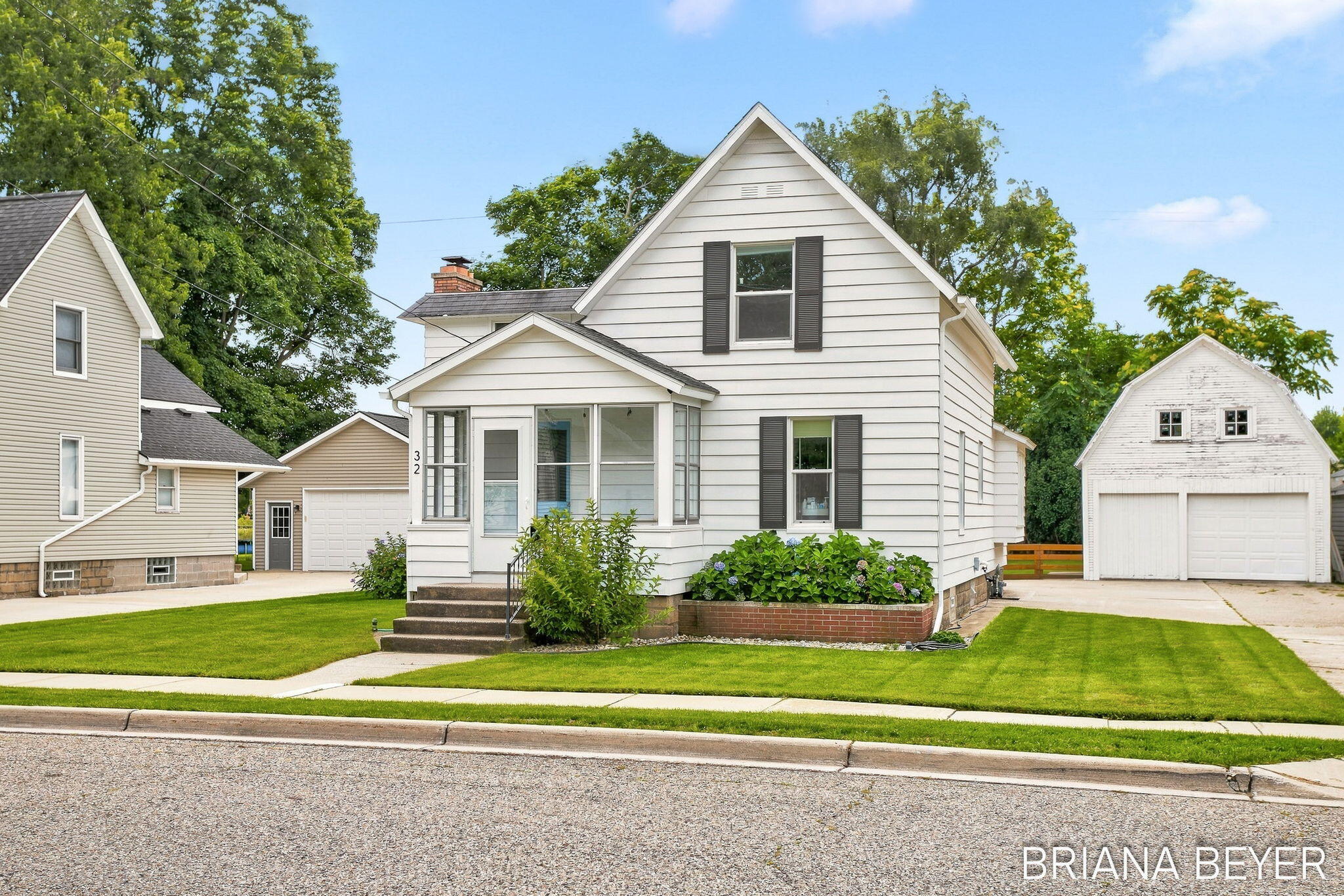 32 W Mckinley Avenue Zeeland MI 49464